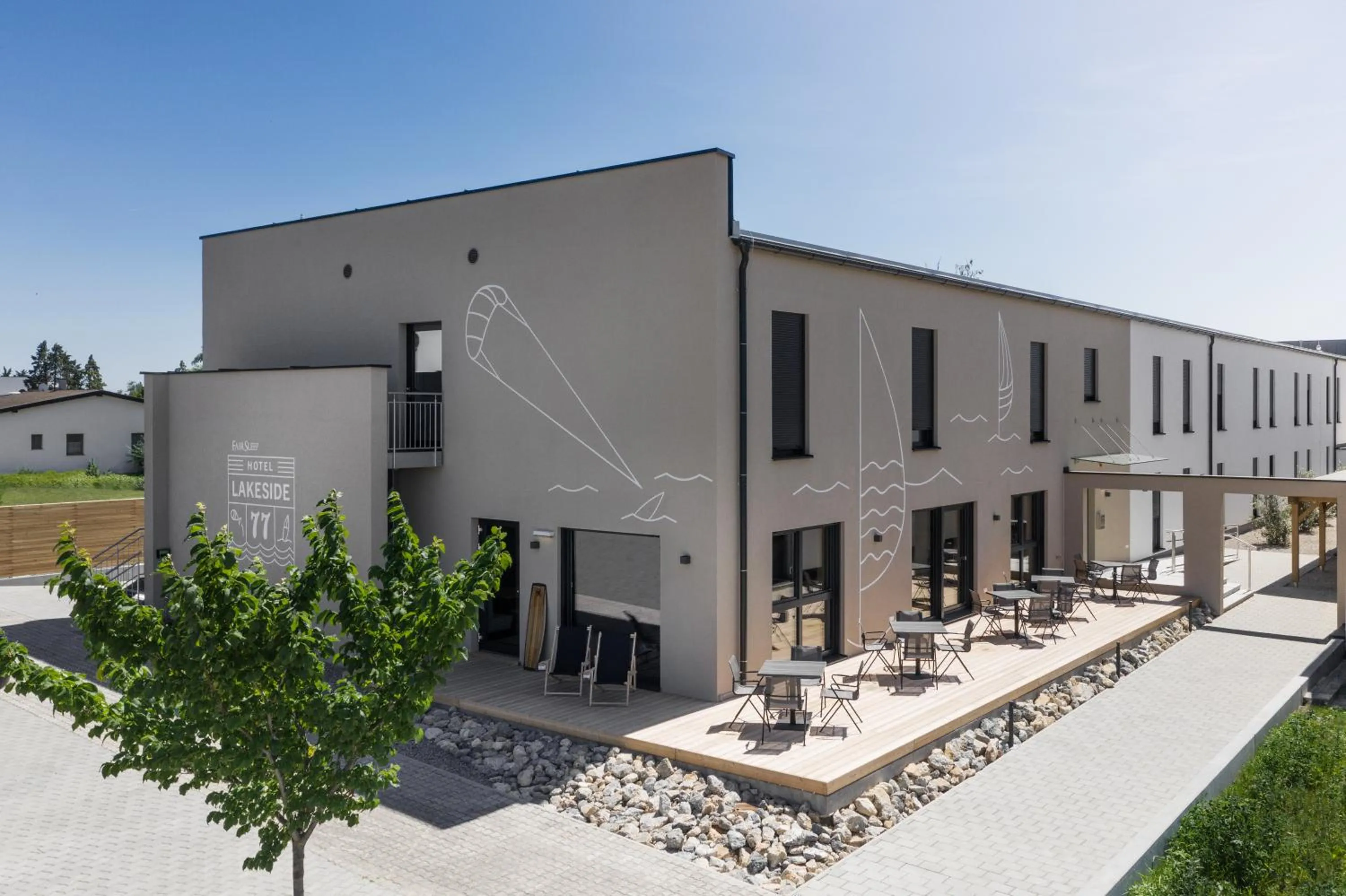 Facade/entrance in Lakeside77