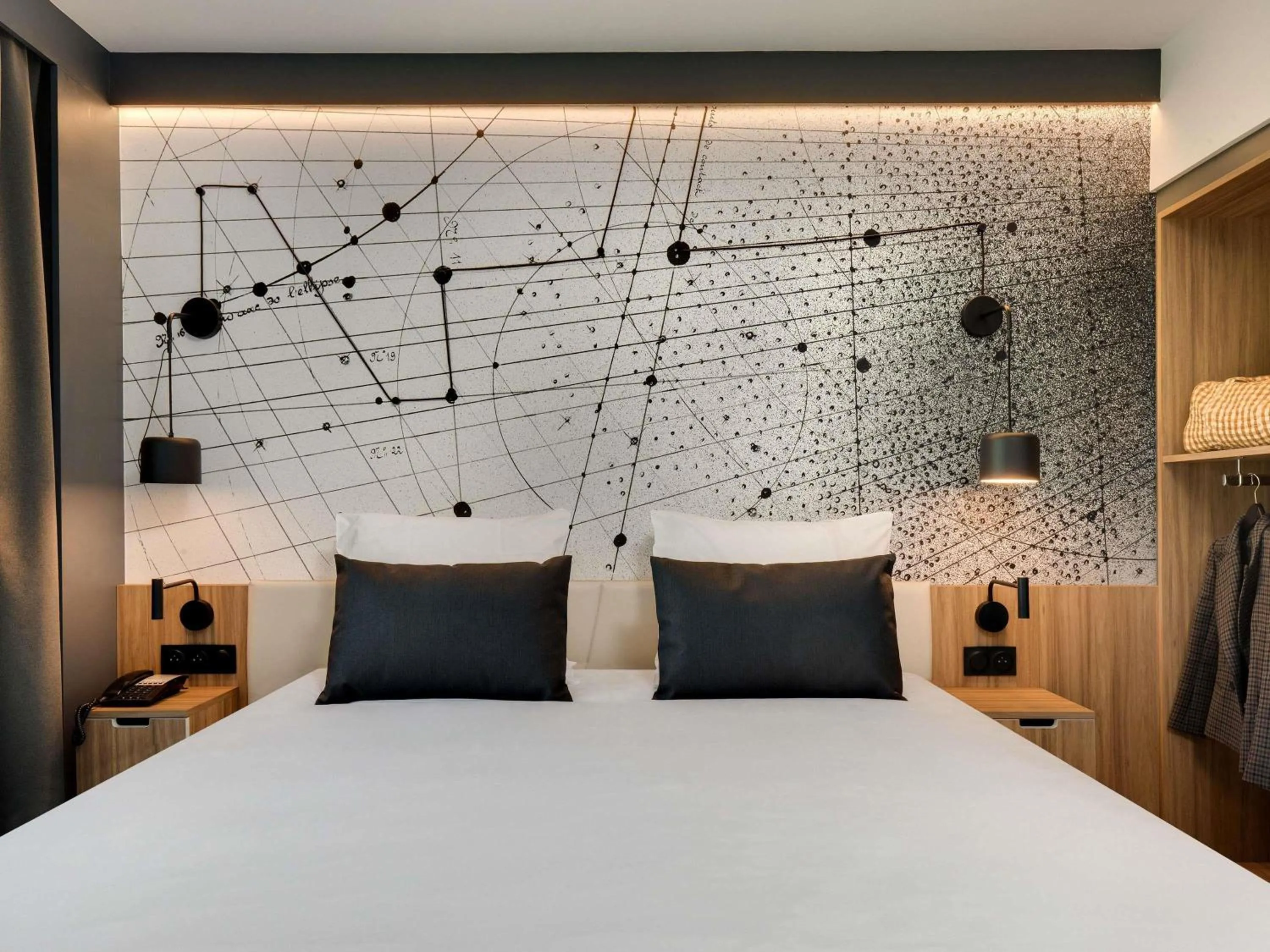 Bedroom, Bed in Mercure Montpellier Centre Antigone