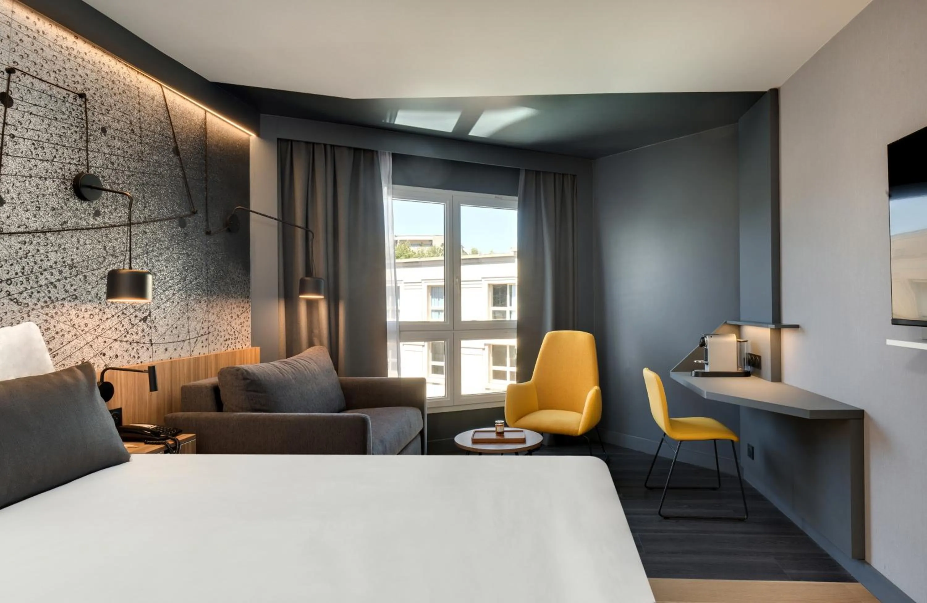 Bed in Mercure Montpellier Centre Antigone