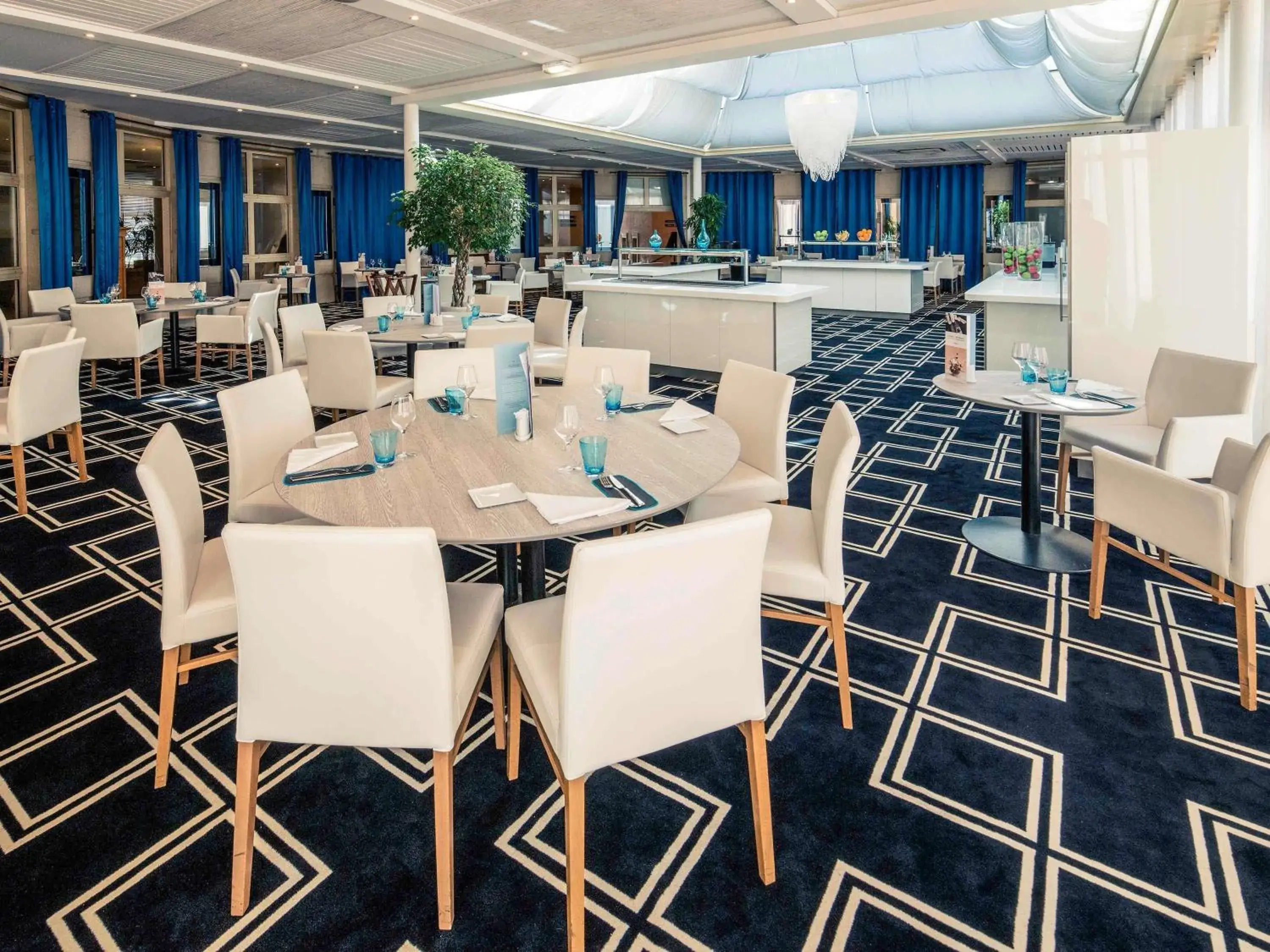 Restaurant/places to eat in Mercure Montpellier Centre Antigone Restaurant/places to eat in Mercure Montpellier Centre Antigone