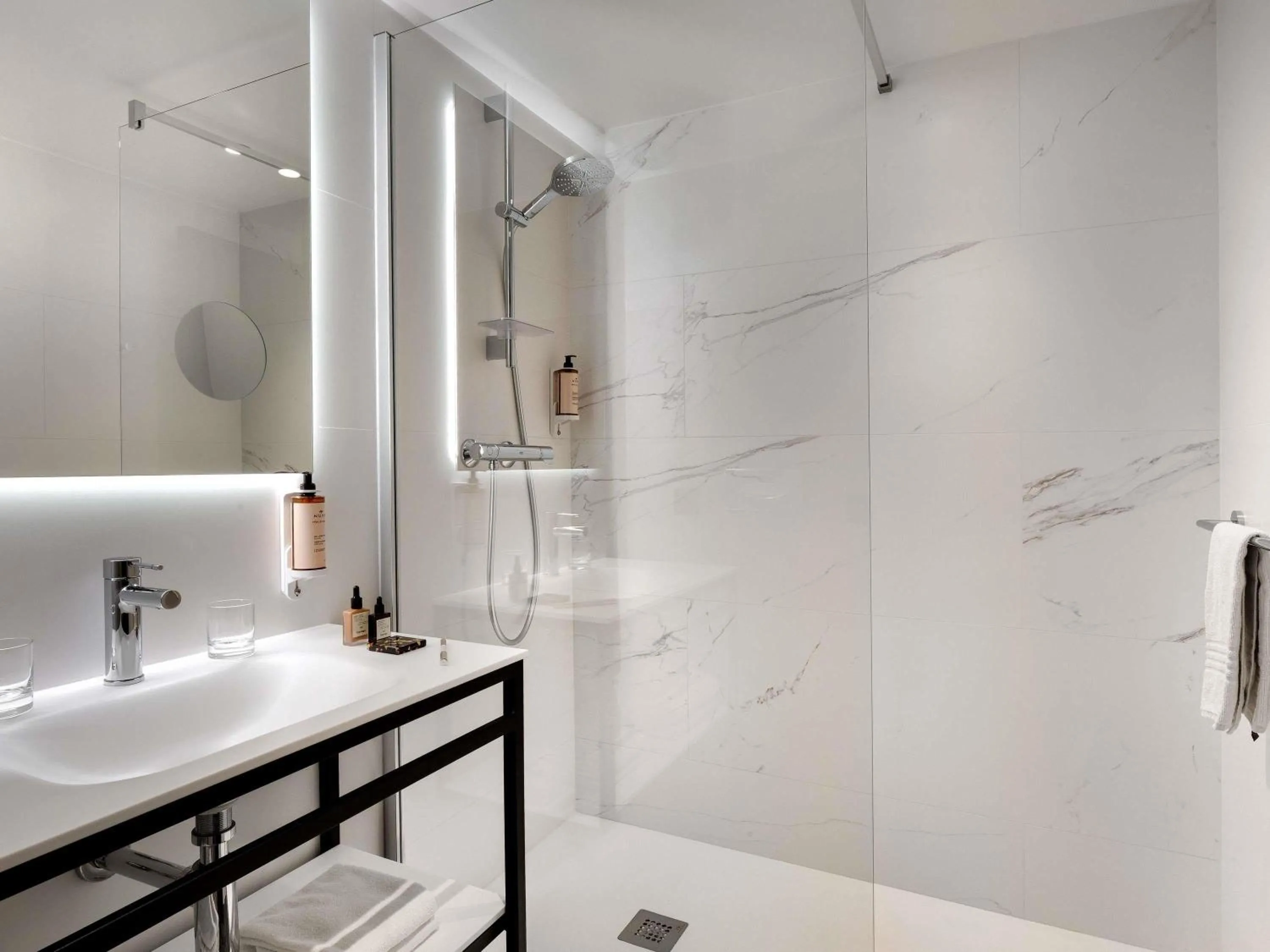 Bedroom in Mercure Montpellier Centre Antigone