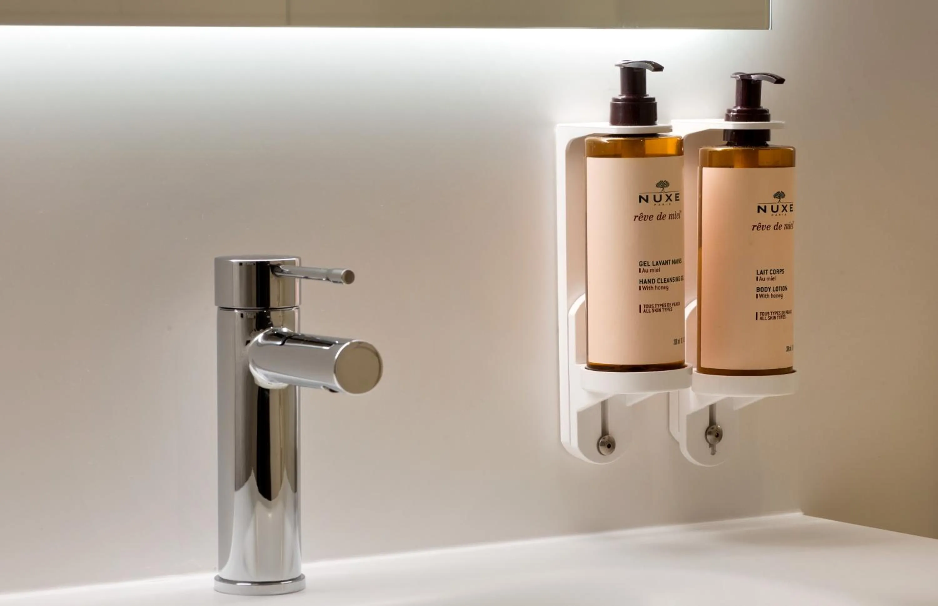 Bathroom in Mercure Montpellier Centre Antigone