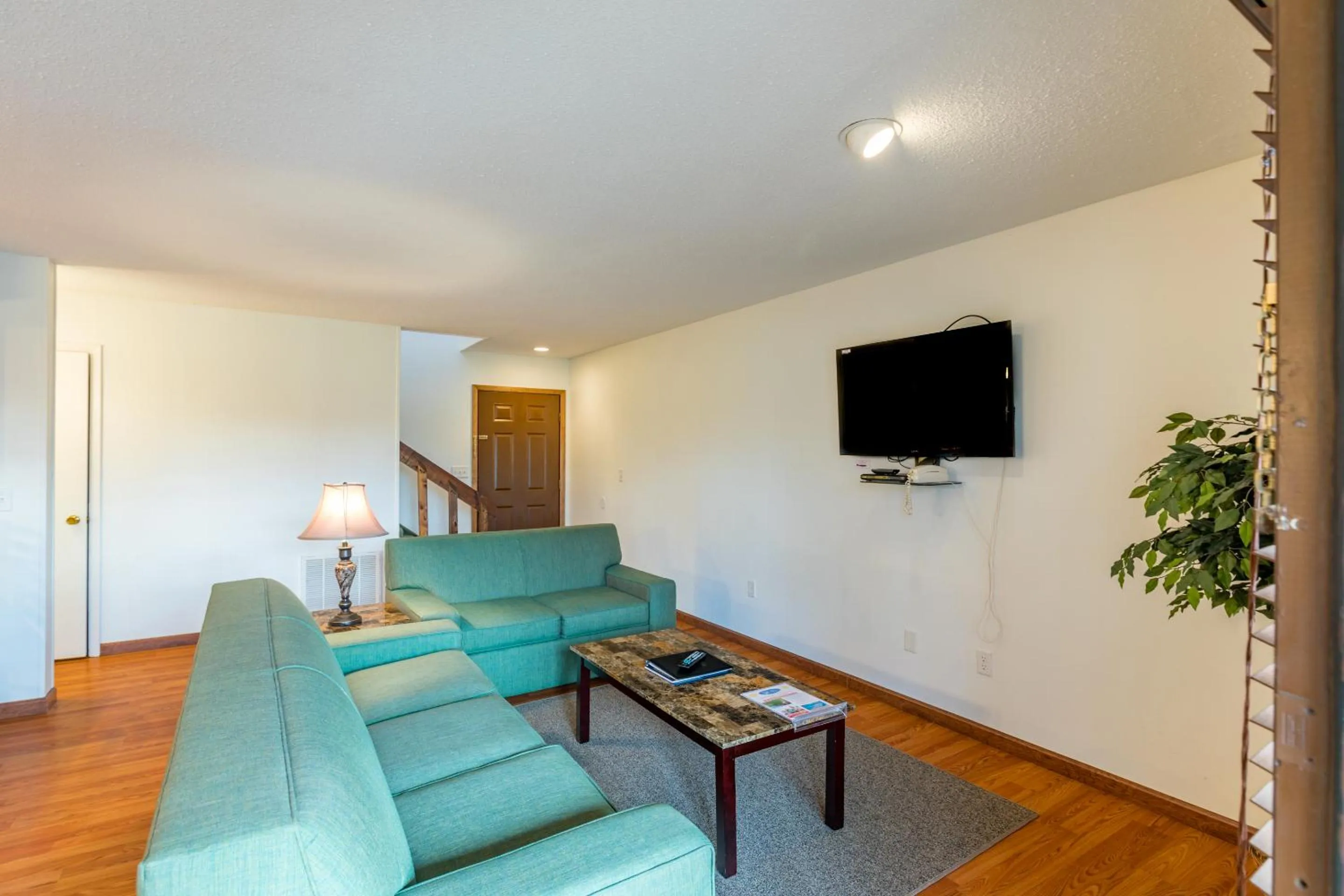 Living room in Crown Resorts at Silverwoods