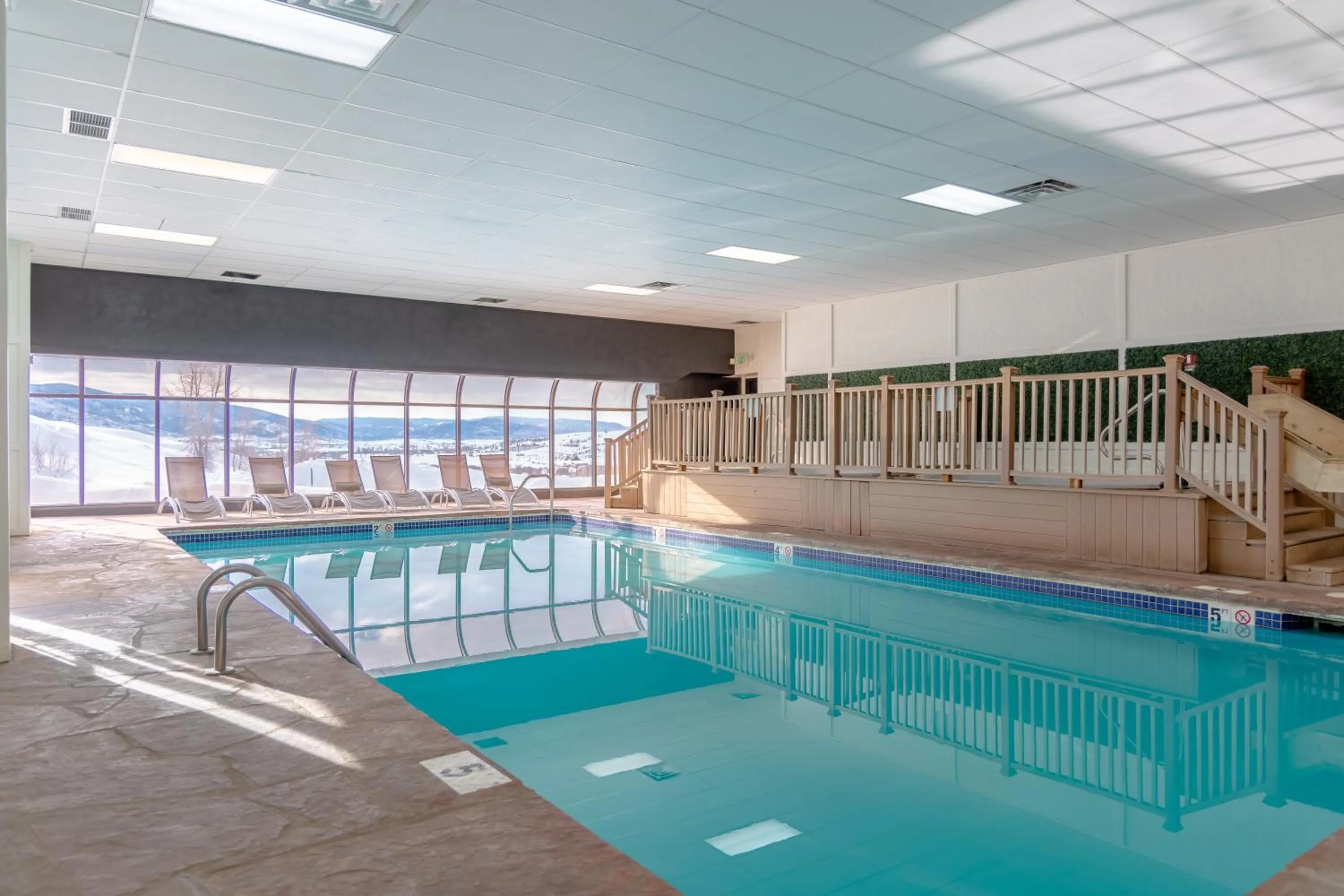 Swimming pool in Legacy Vacation Resorts Steamboat Springs Hilltop