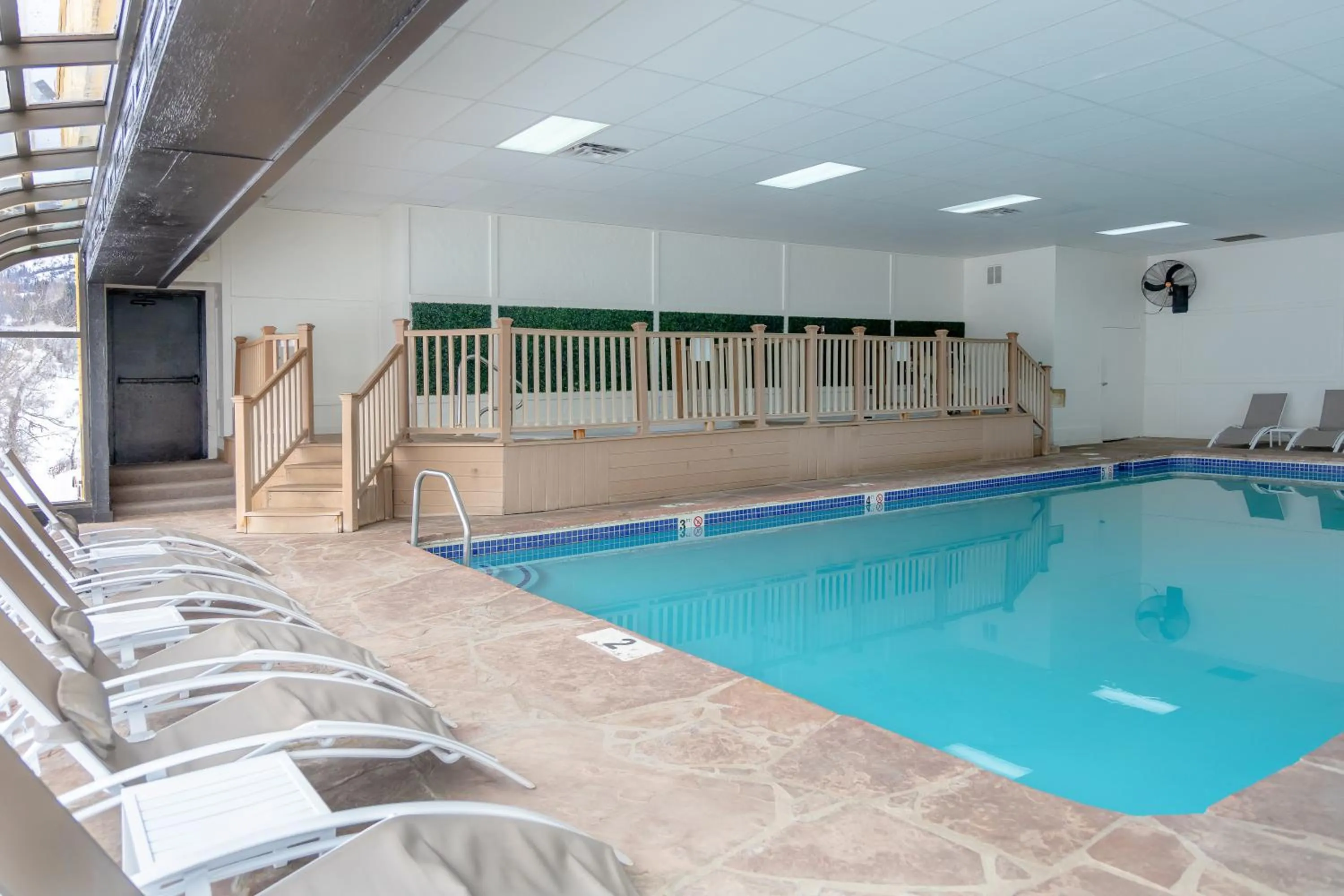 Swimming pool in Legacy Vacation Resorts Steamboat Springs Hilltop