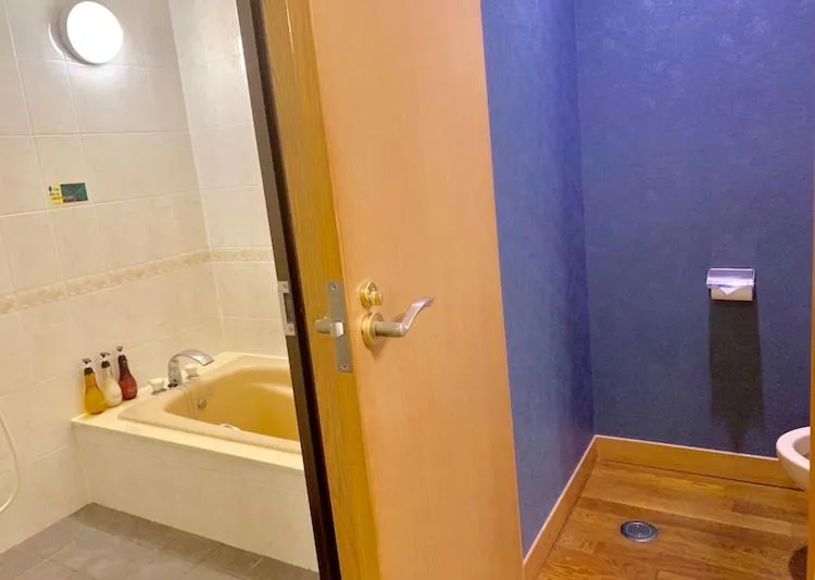 Bathroom in Hotel bin