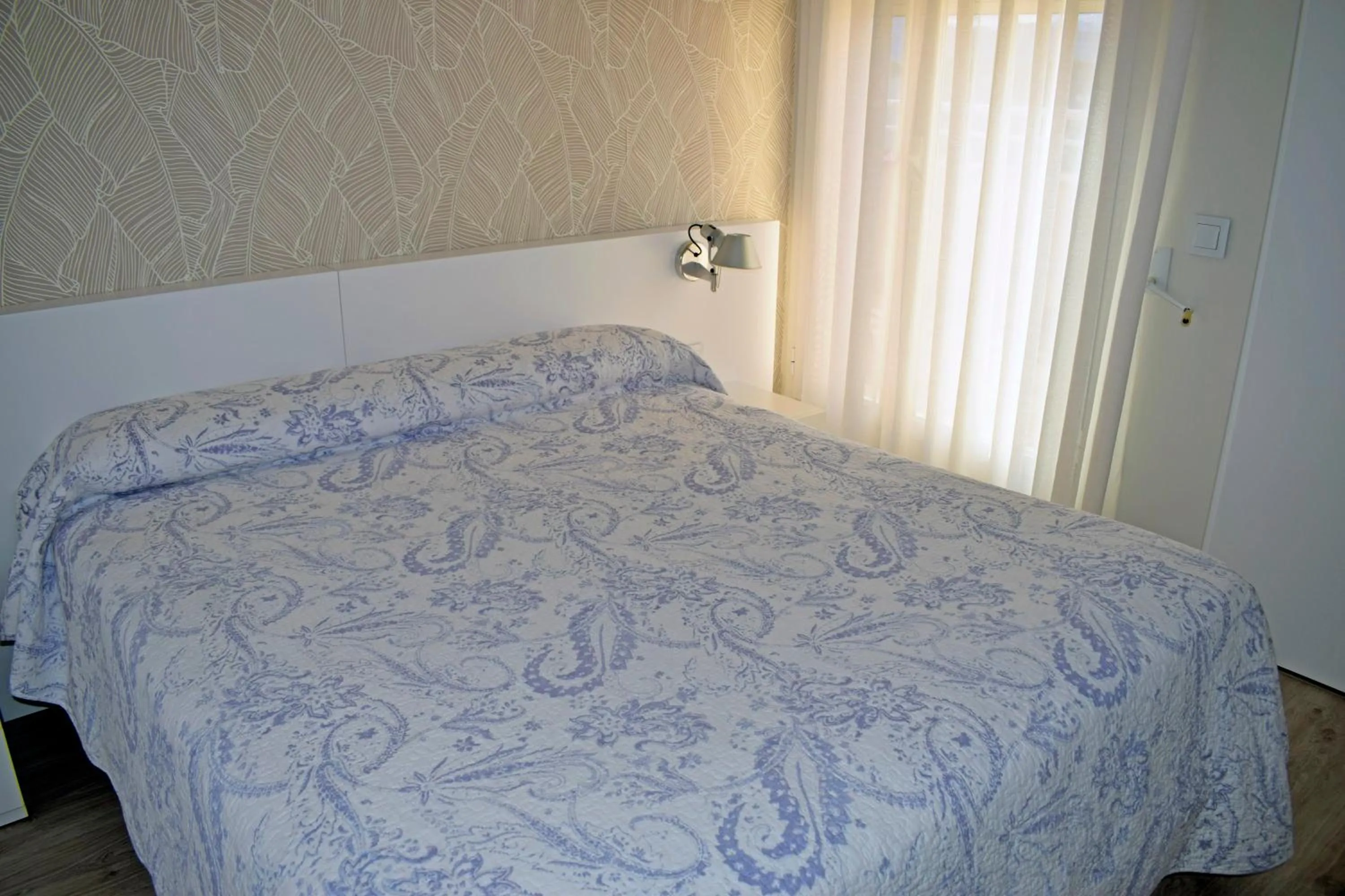 Bed in Anacasa Almadrava Azul Marino AT2202