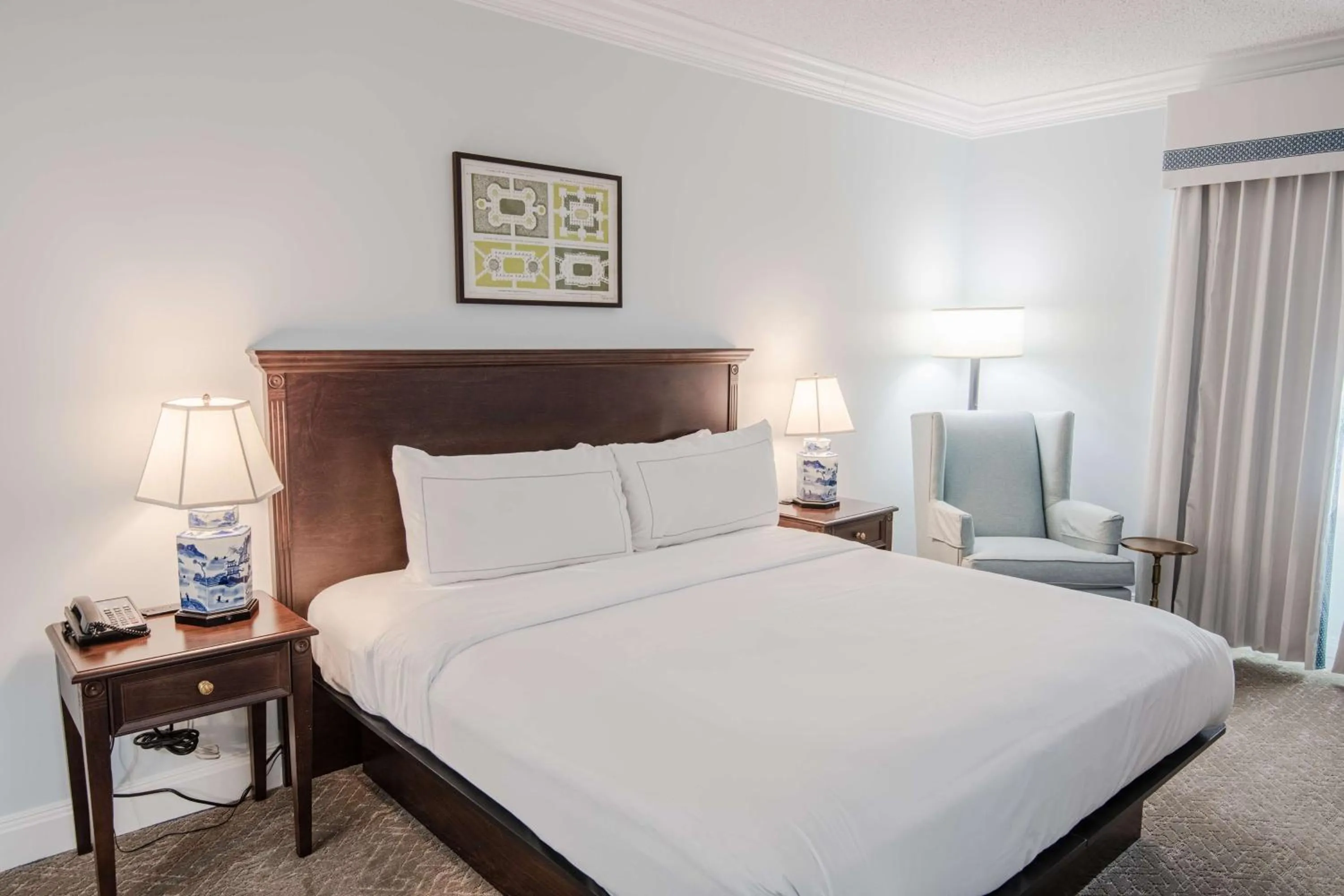 Bed in The Founders Inn & Spa Tapestry Collection By Hilton