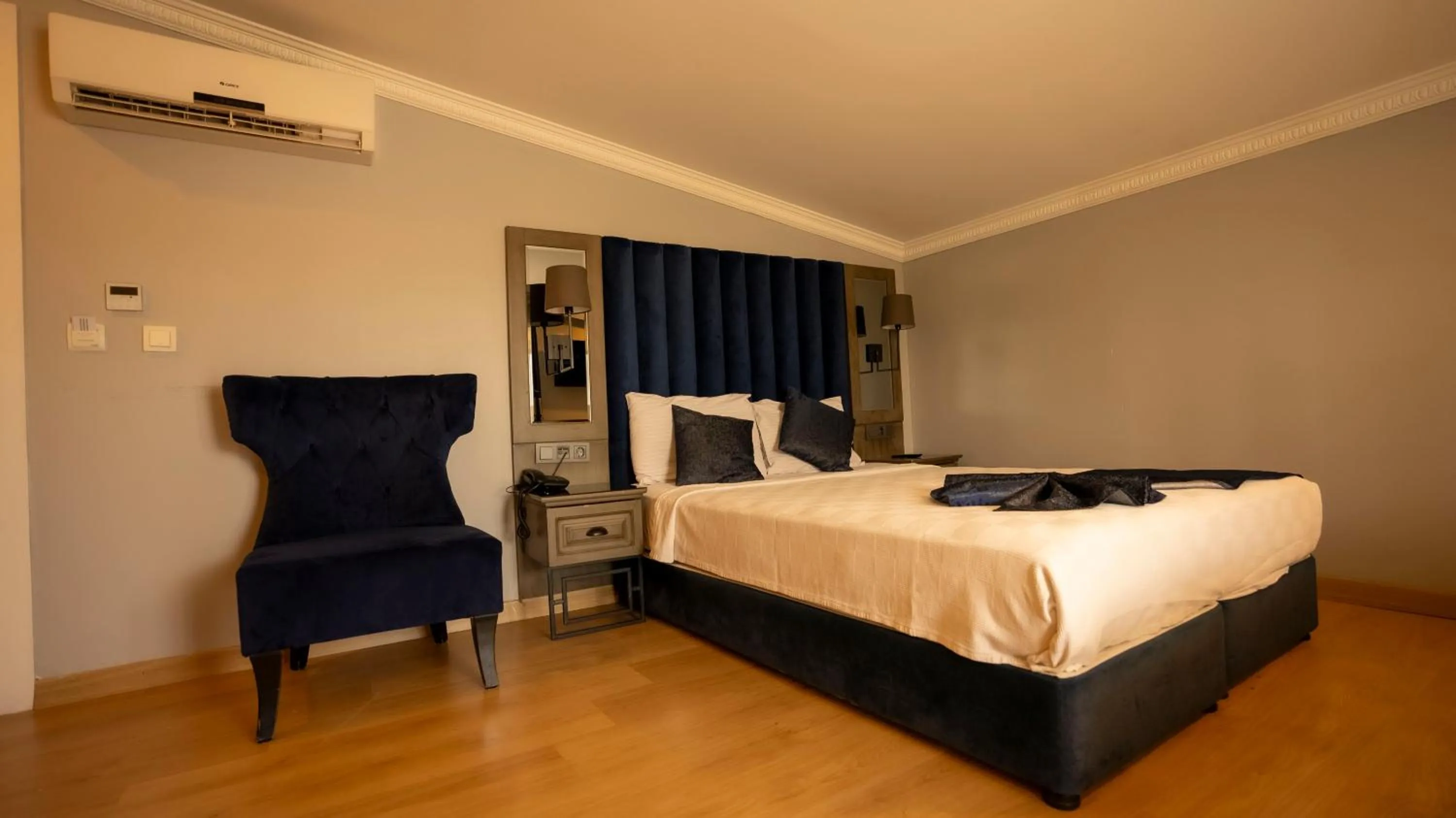 Bed in Farina Hotel By Cigno