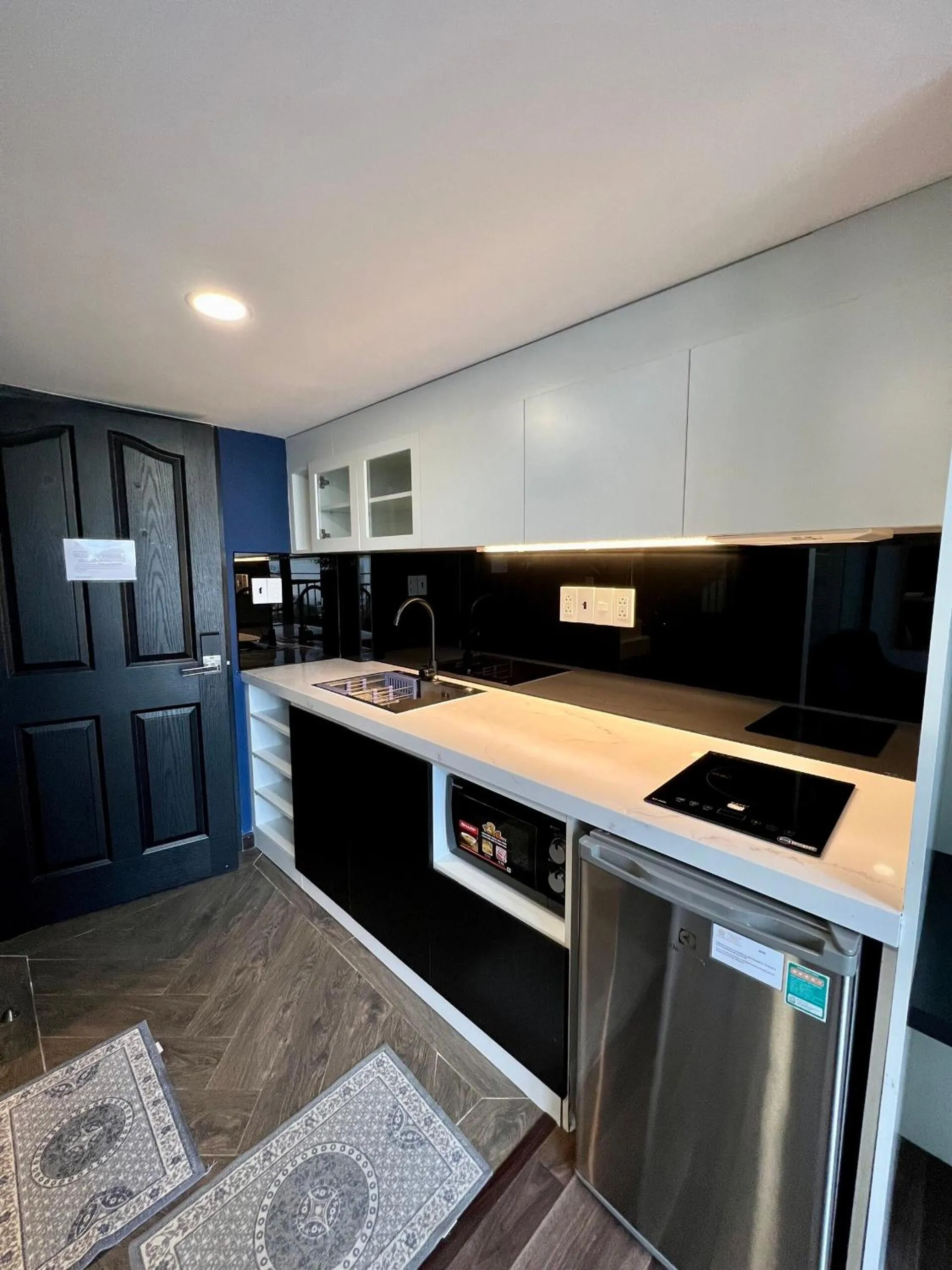 Kitchen or kitchenette in KunKin Luxury Hotel & Apartment