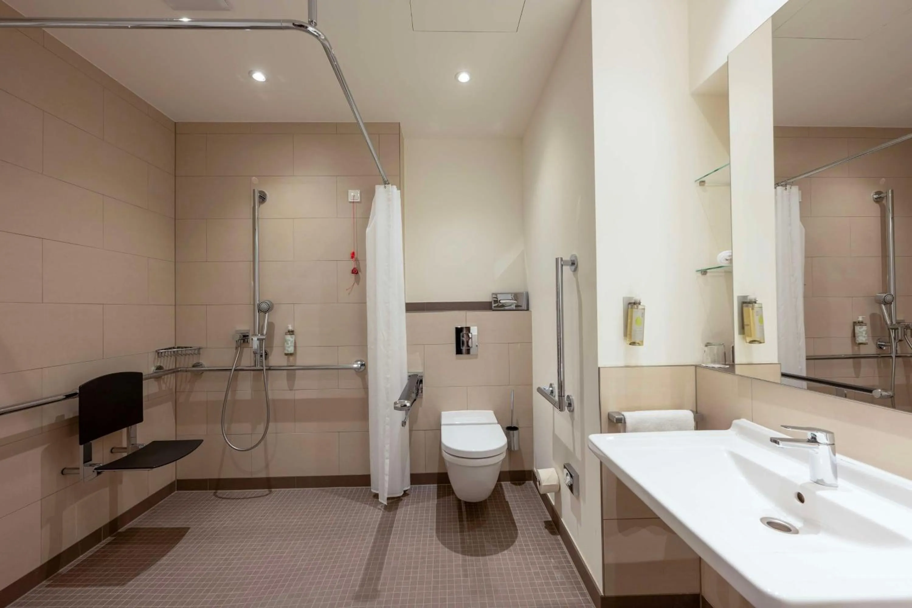 Bathroom in Hotel Anklamer Hof, BW Signature Collection