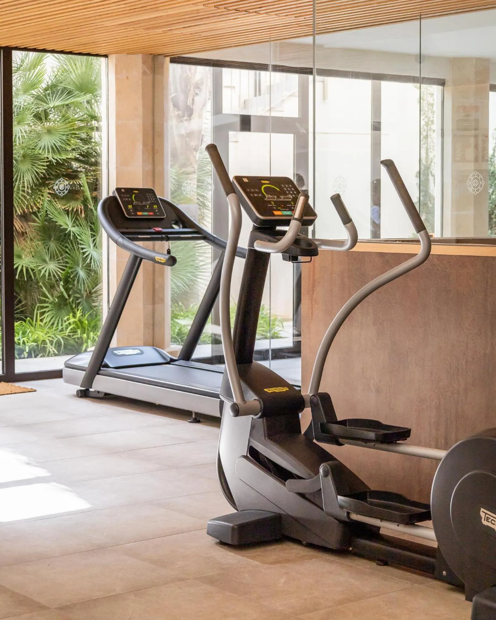 Fitness centre/facilities in Ynaira hotel & Spa