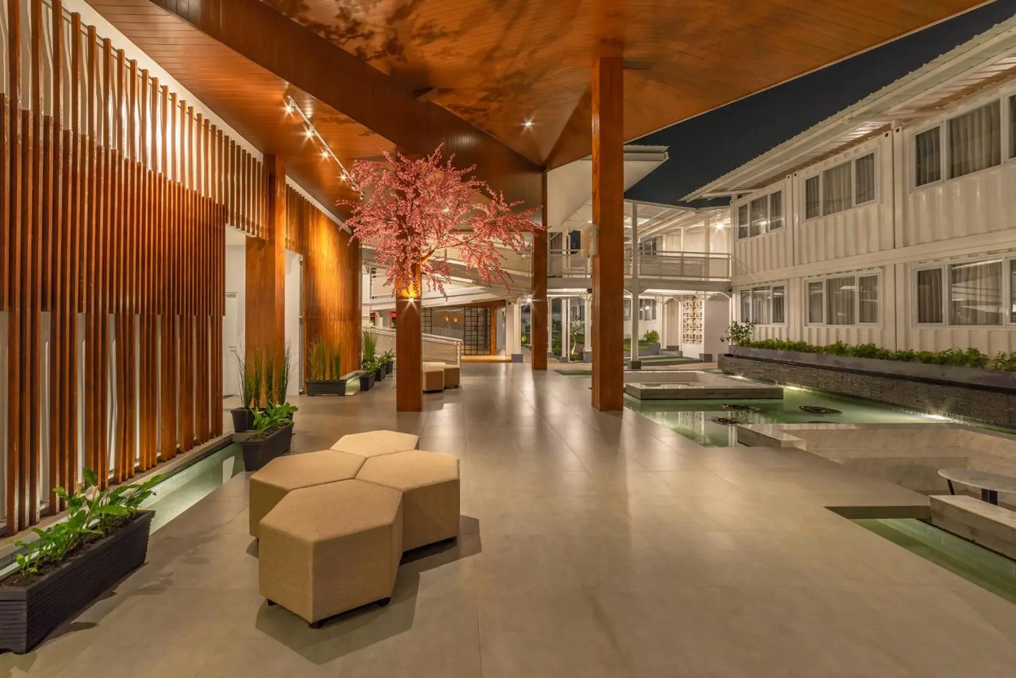 Property building in Kontena Hotel Property building in Kontena Hotel