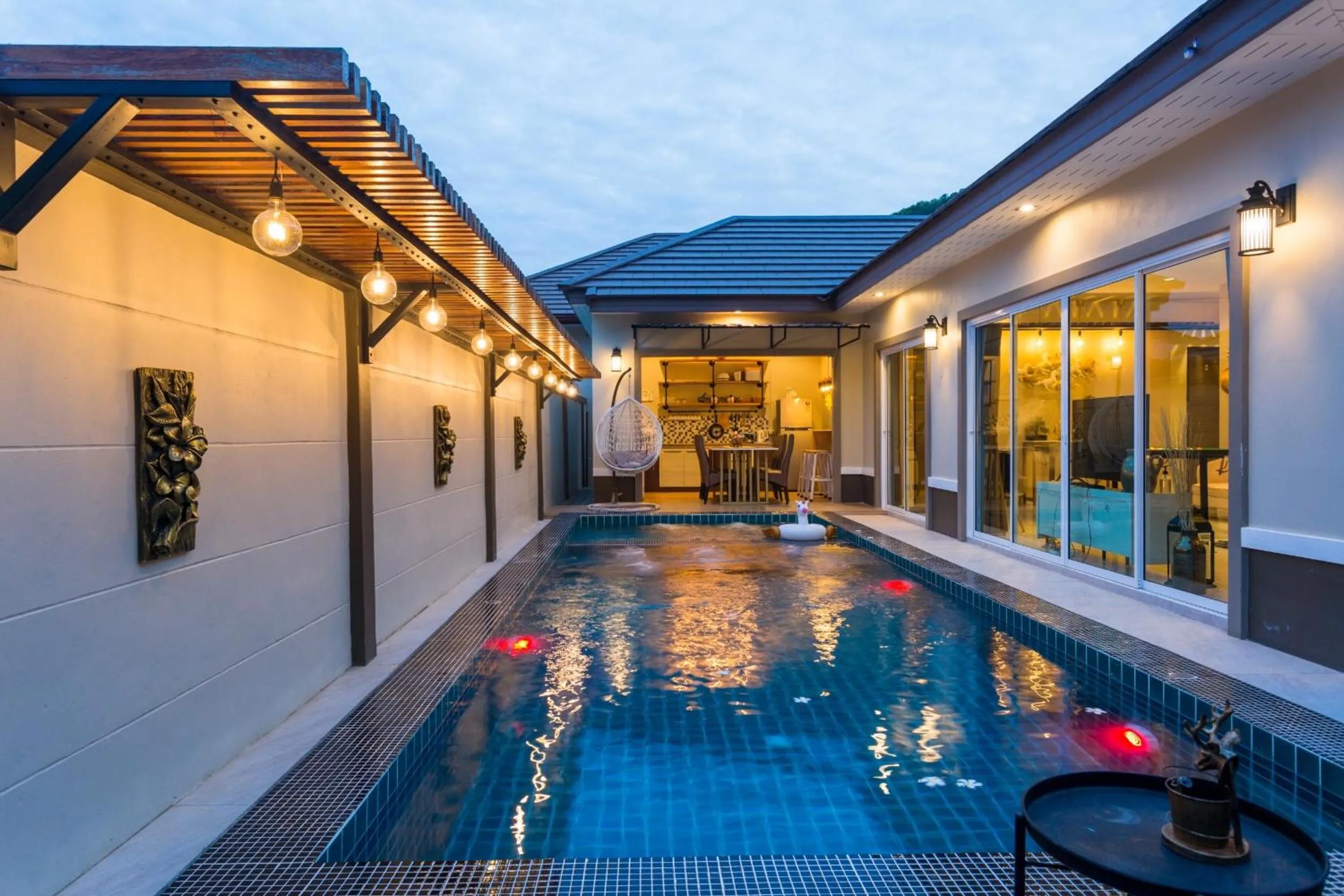 The Peak Pool Villa