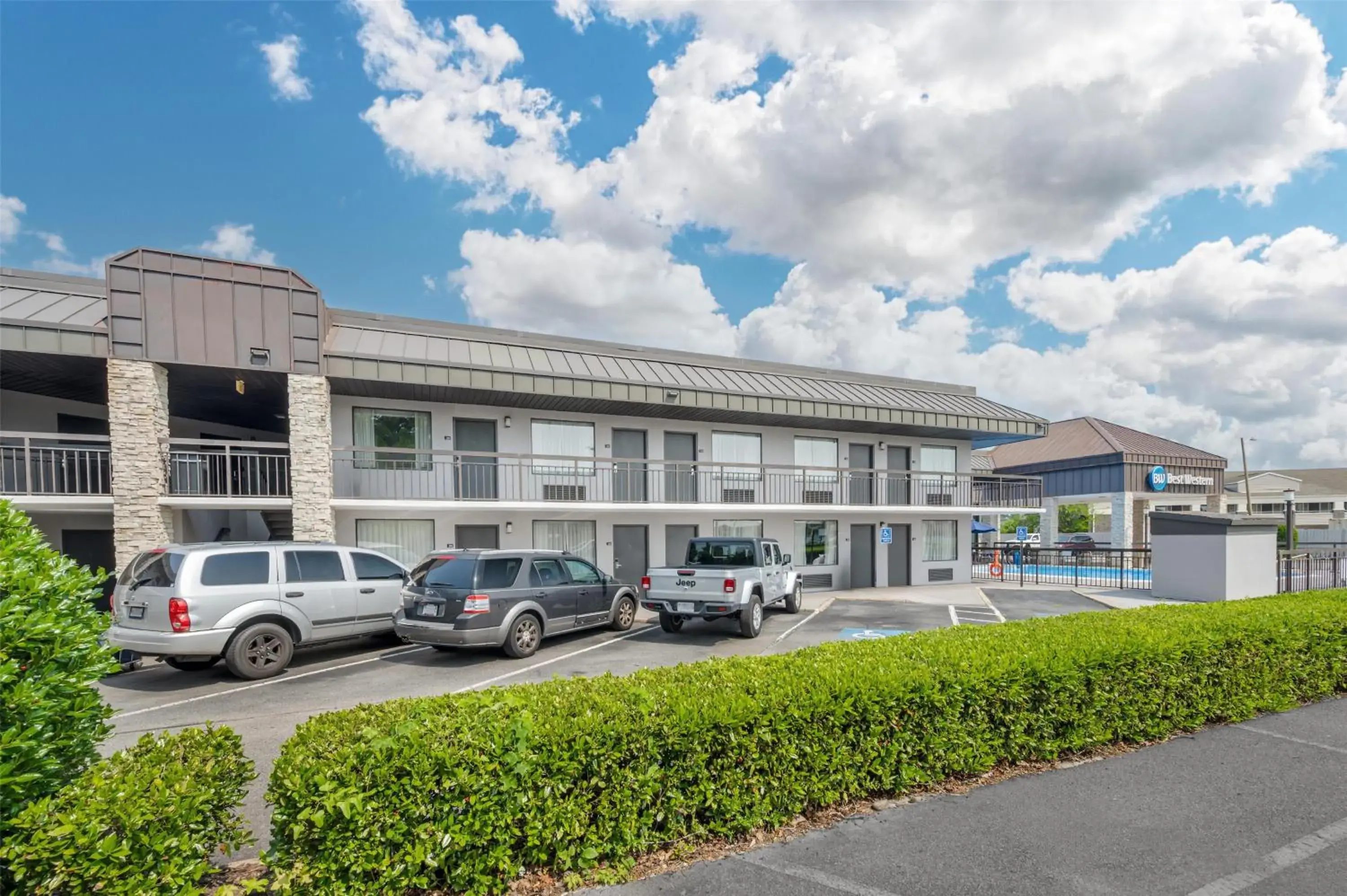 Property building in Best Western Center Inn Property building in Best Western Center Inn