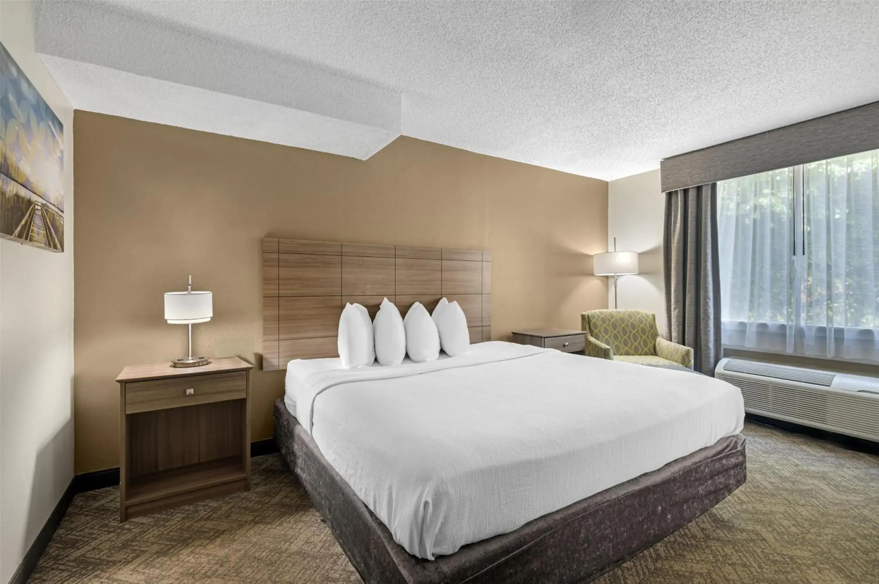 Bedroom, Bed in Best Western Center Inn Bedroom, Bed in Best Western Center Inn