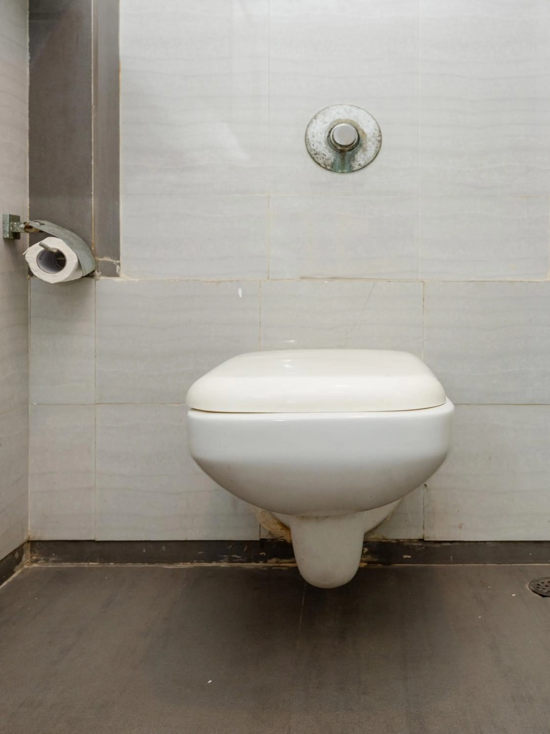 Bathroom in Hotel Aura - Near Malad Link Road