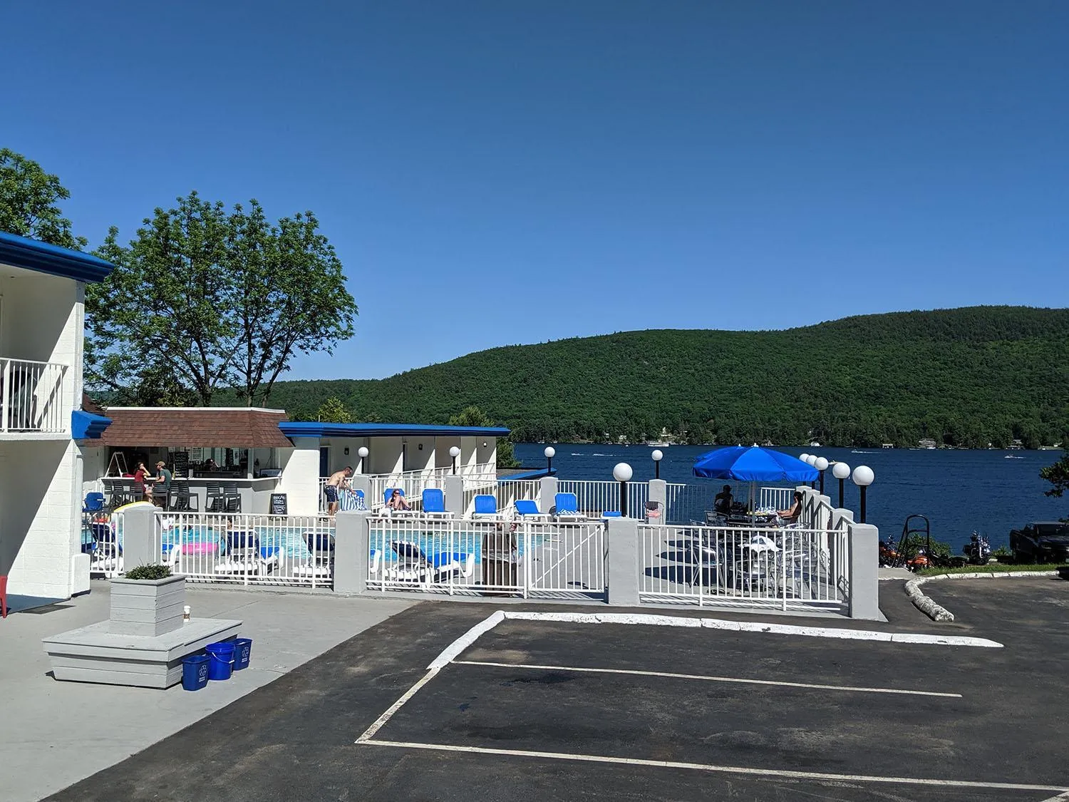 Lakefront Terrace Resort