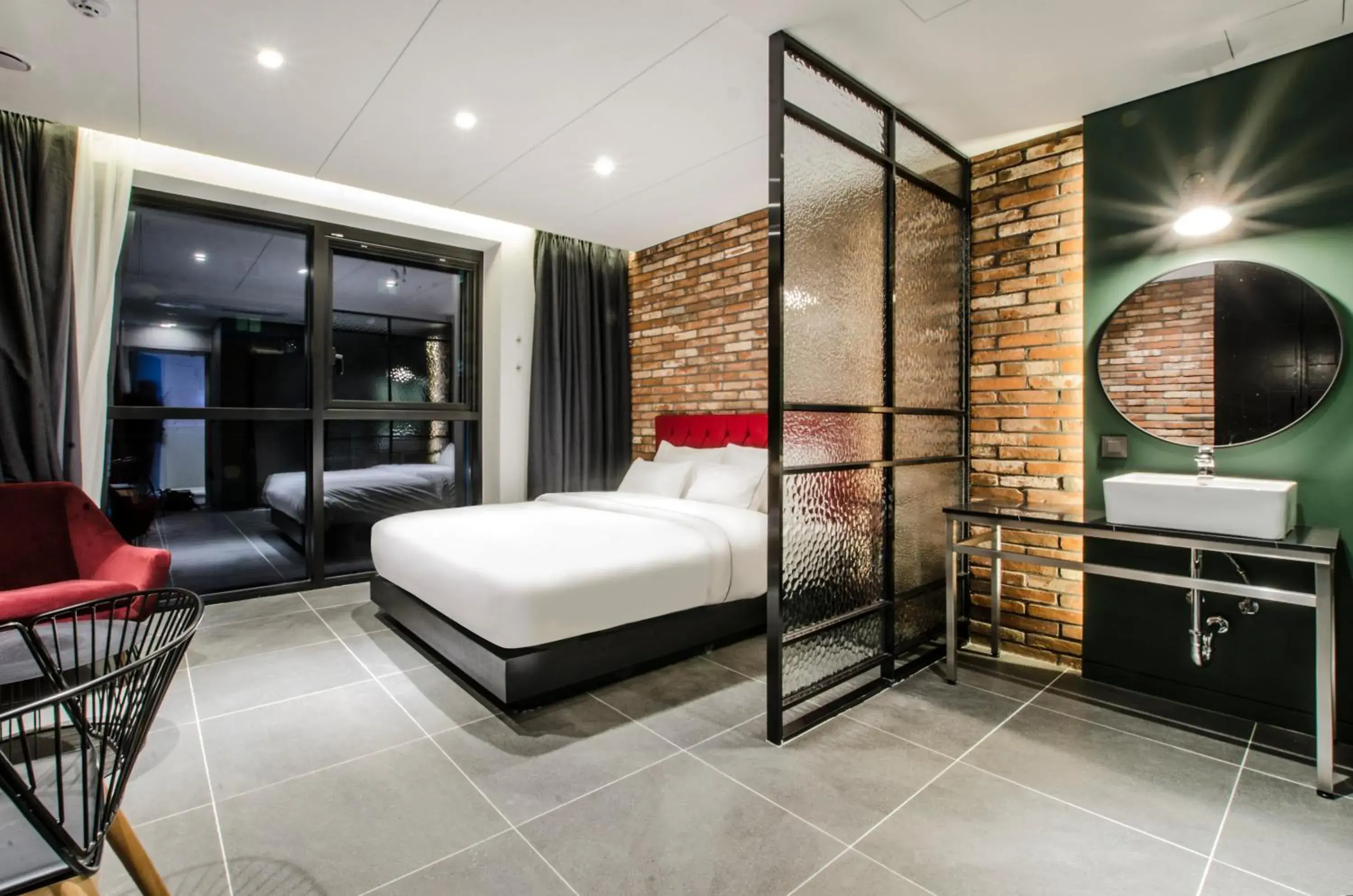 Photo of the whole room, Bed in Hotel the Castle Jamsil#1 Photo of the whole room, Bed in Hotel the Castle Jamsil#1