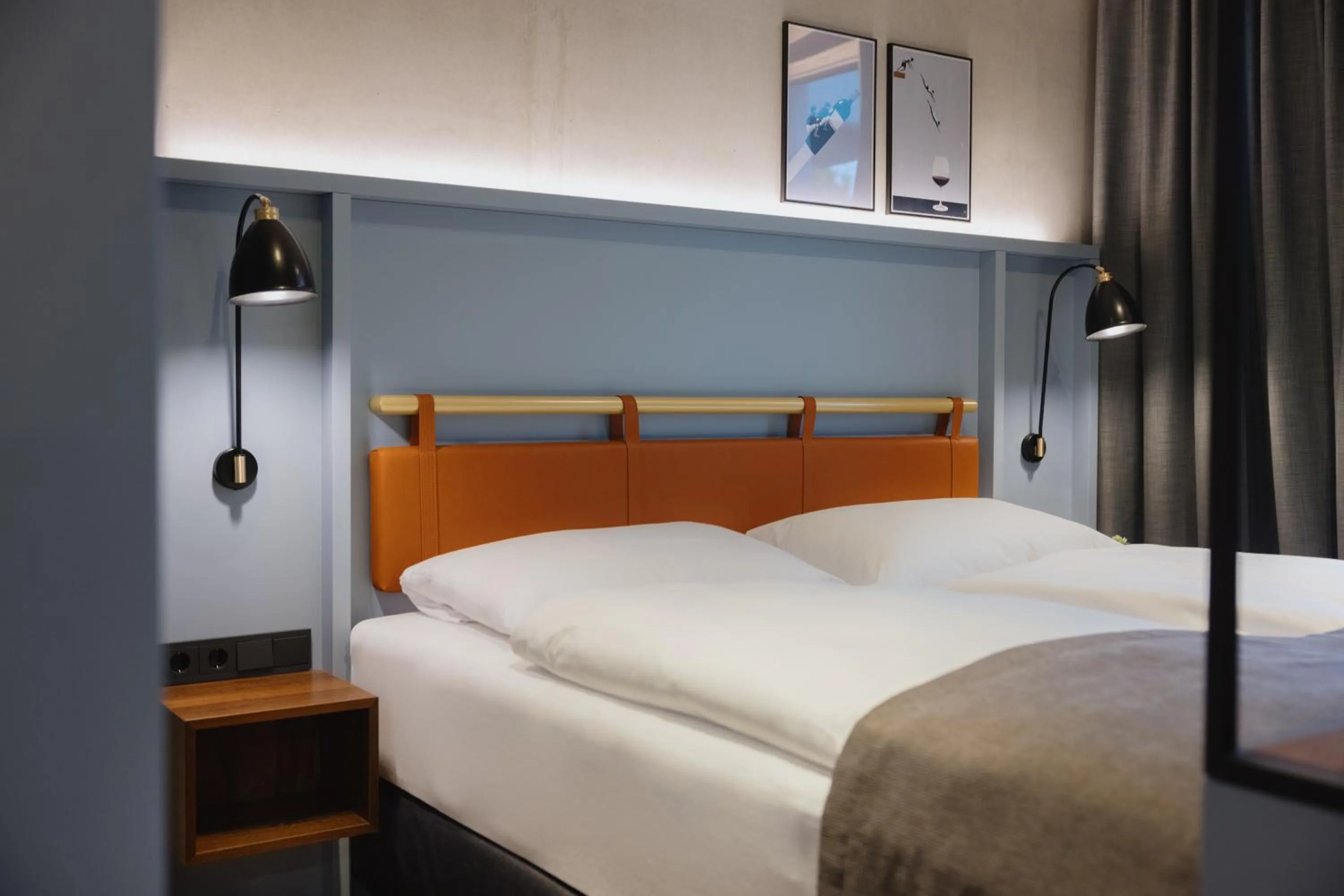 Bedroom, Bed in Downtown Apartments Mitte-Wedding