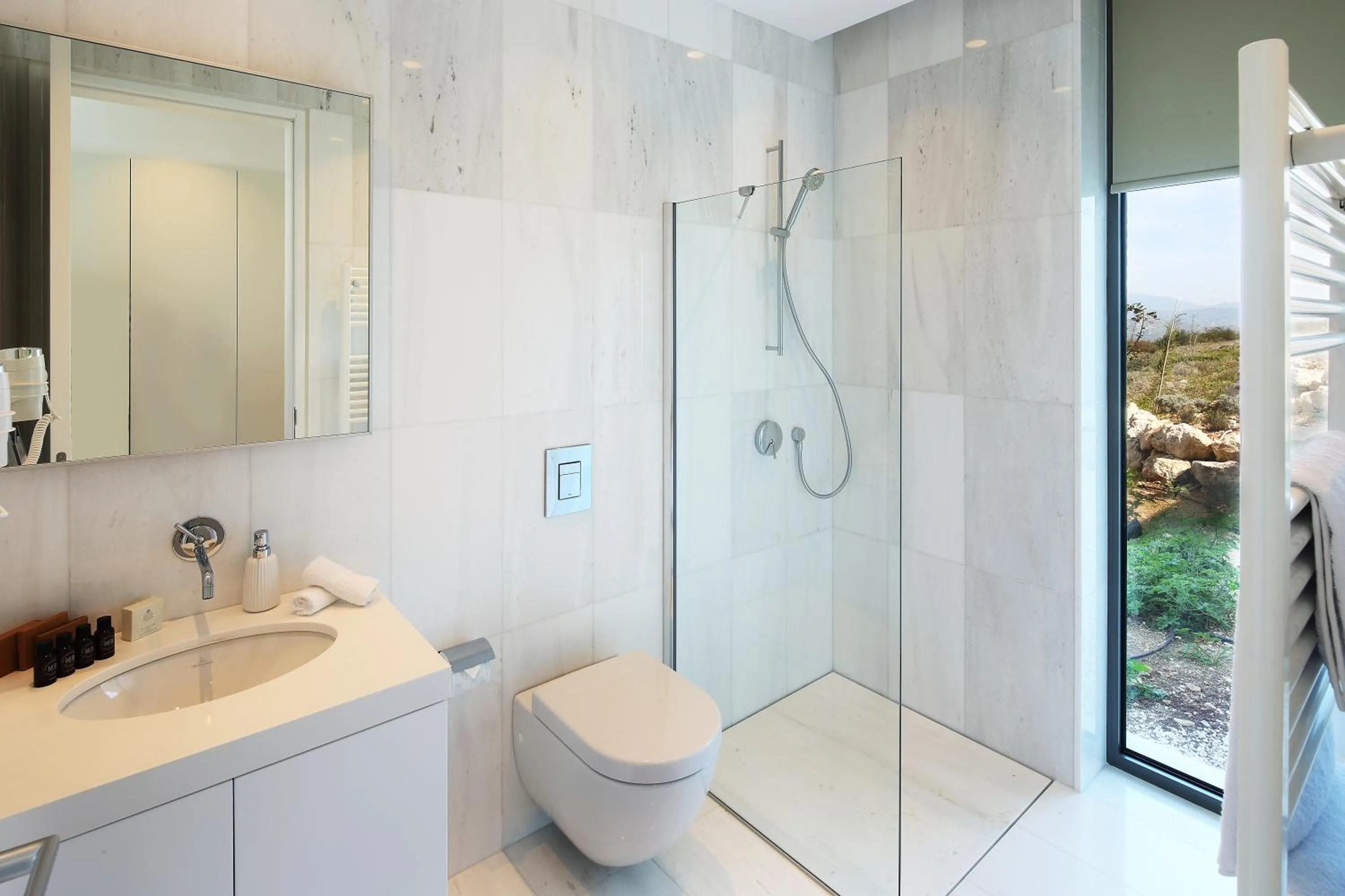 Shower in Minthis Resort