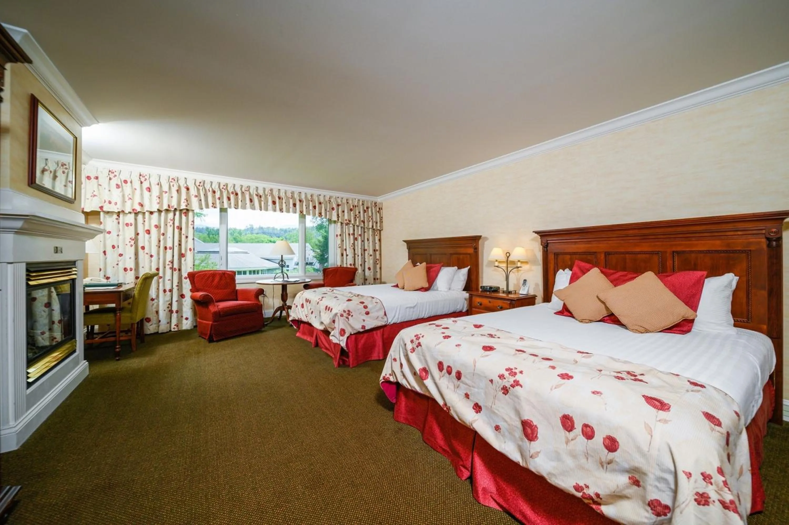 Bed in Stoweflake Mountain Resort & Spa