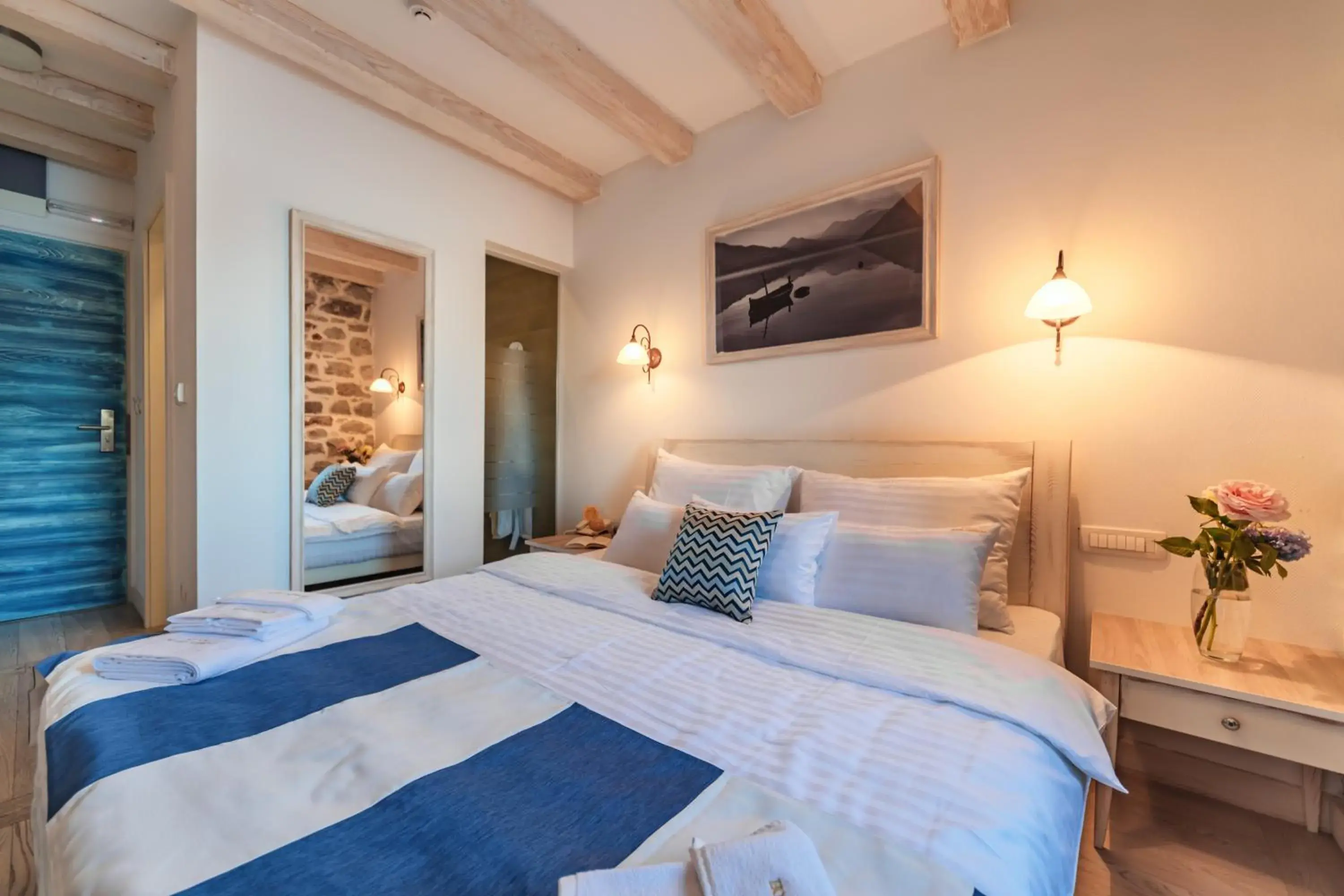 Double Room with Sea View in Boutique Hotel Blanc & Bleu - Capitano Double Room with Sea View in Boutique Hotel Blanc & Bleu - Capitano