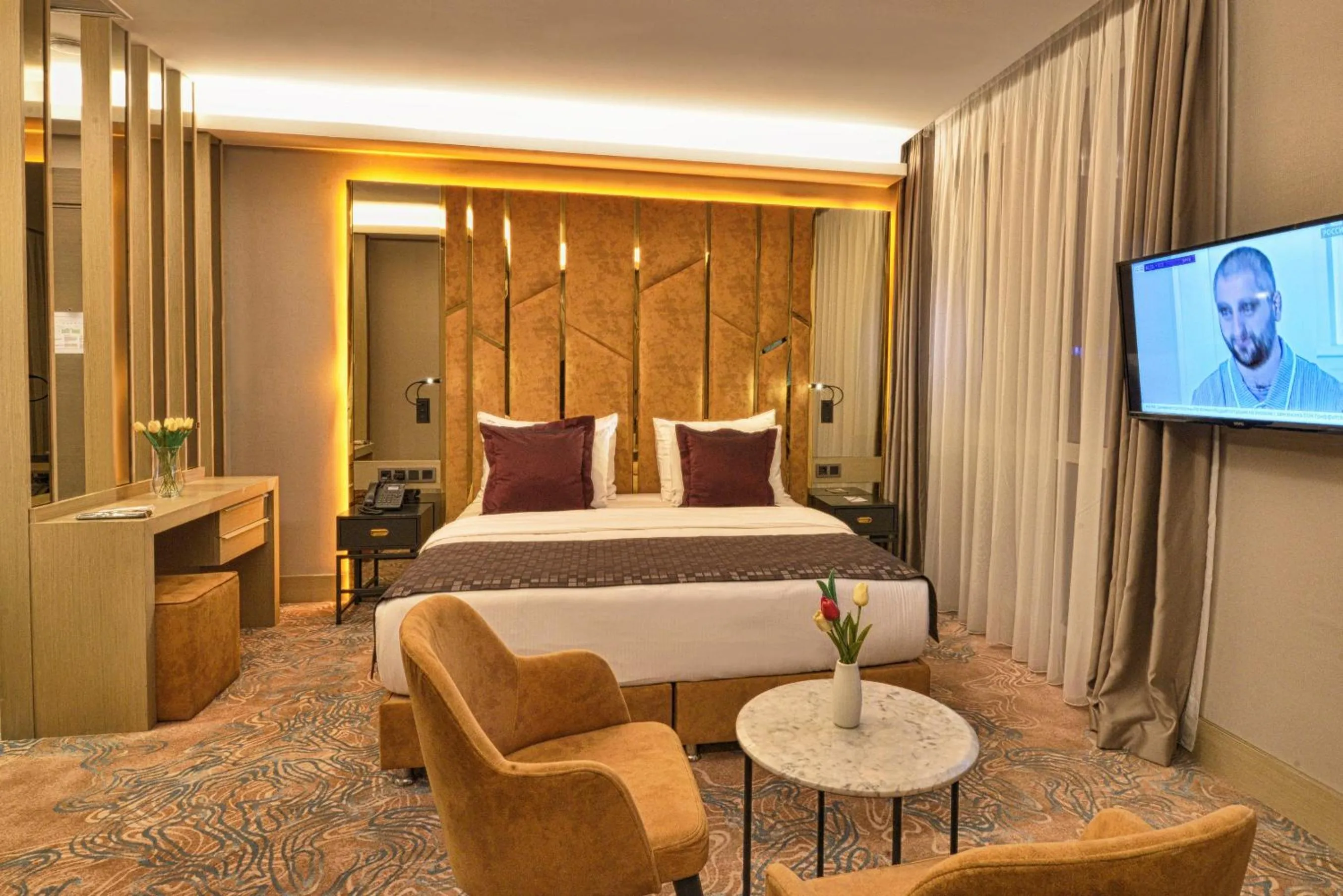 Bed in Best Western Premier Ottoperla Hotel