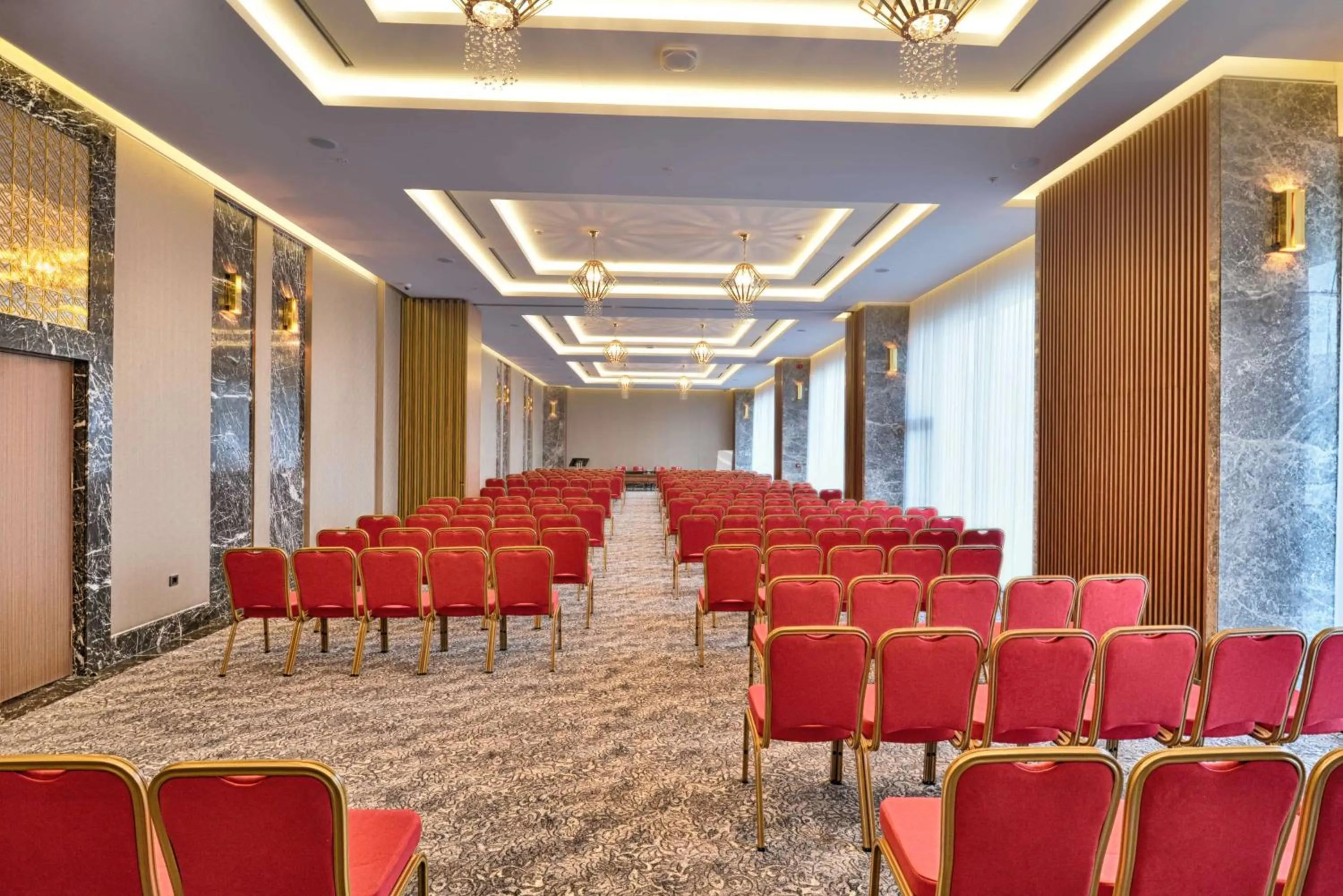 Meeting/conference room in Best Western Premier Ottoperla Hotel
