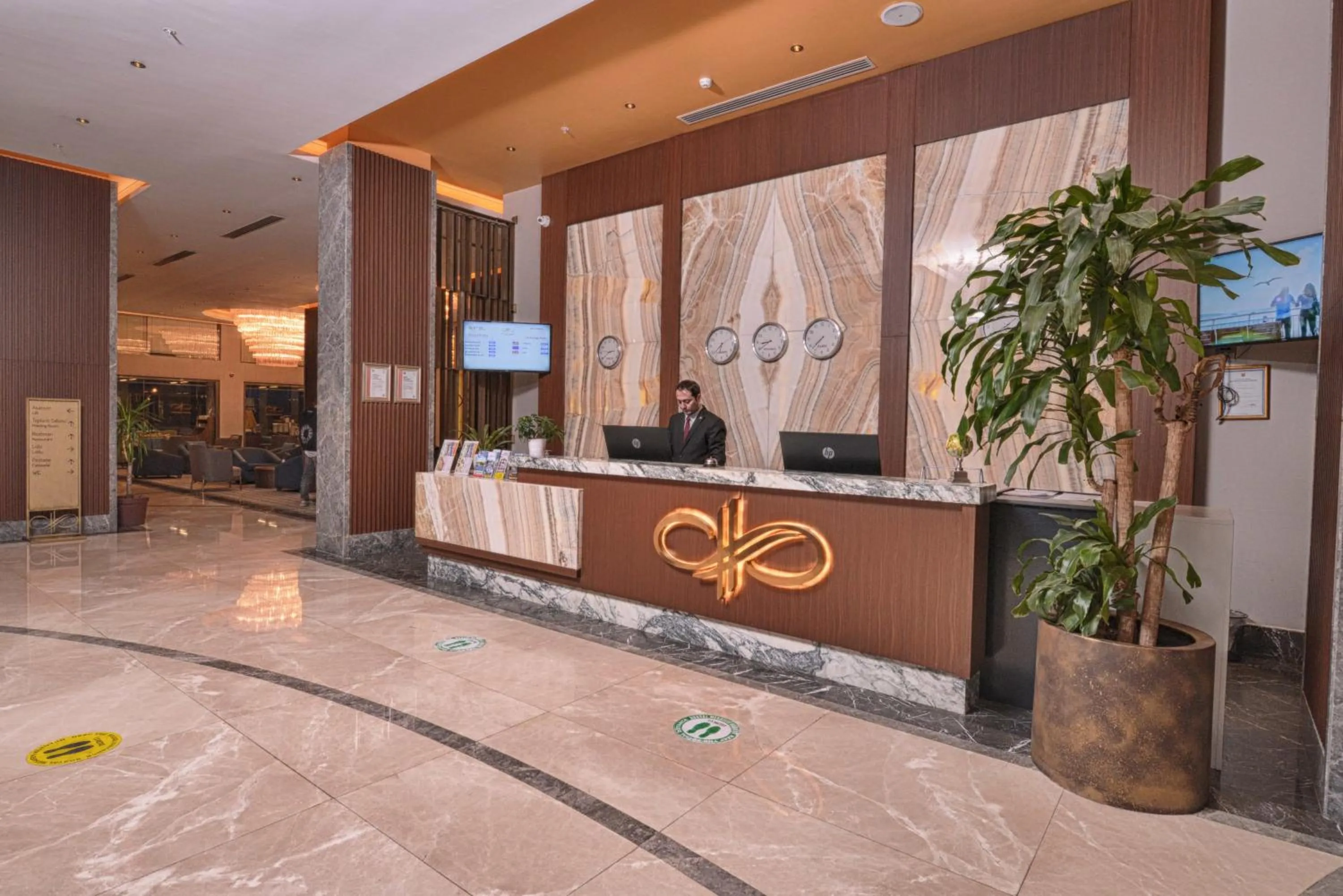 Lobby or reception in Best Western Premier Ottoperla Hotel
