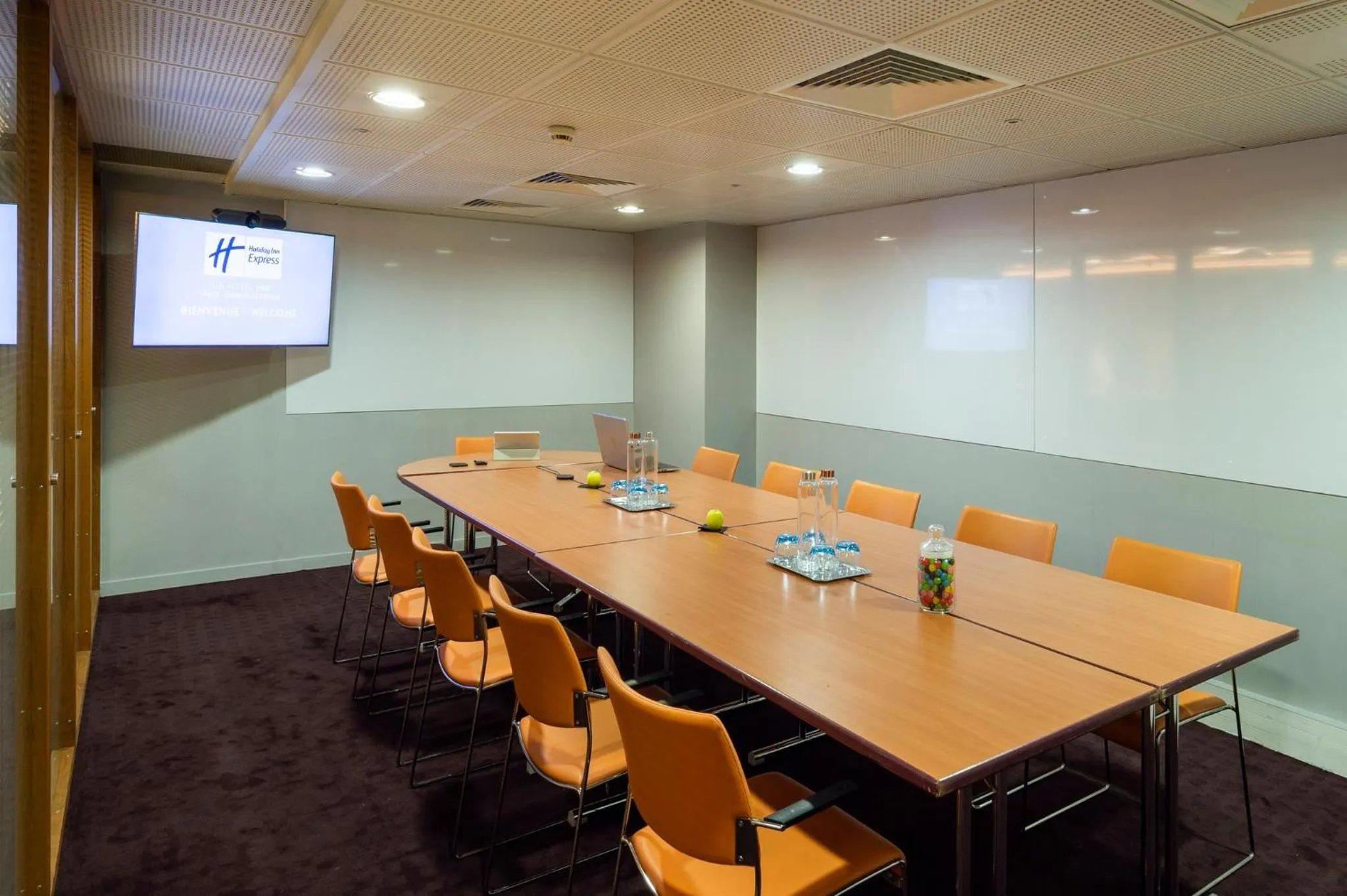 Meeting/conference room in Holiday Inn Express Paris-Canal De La Villette by IHG