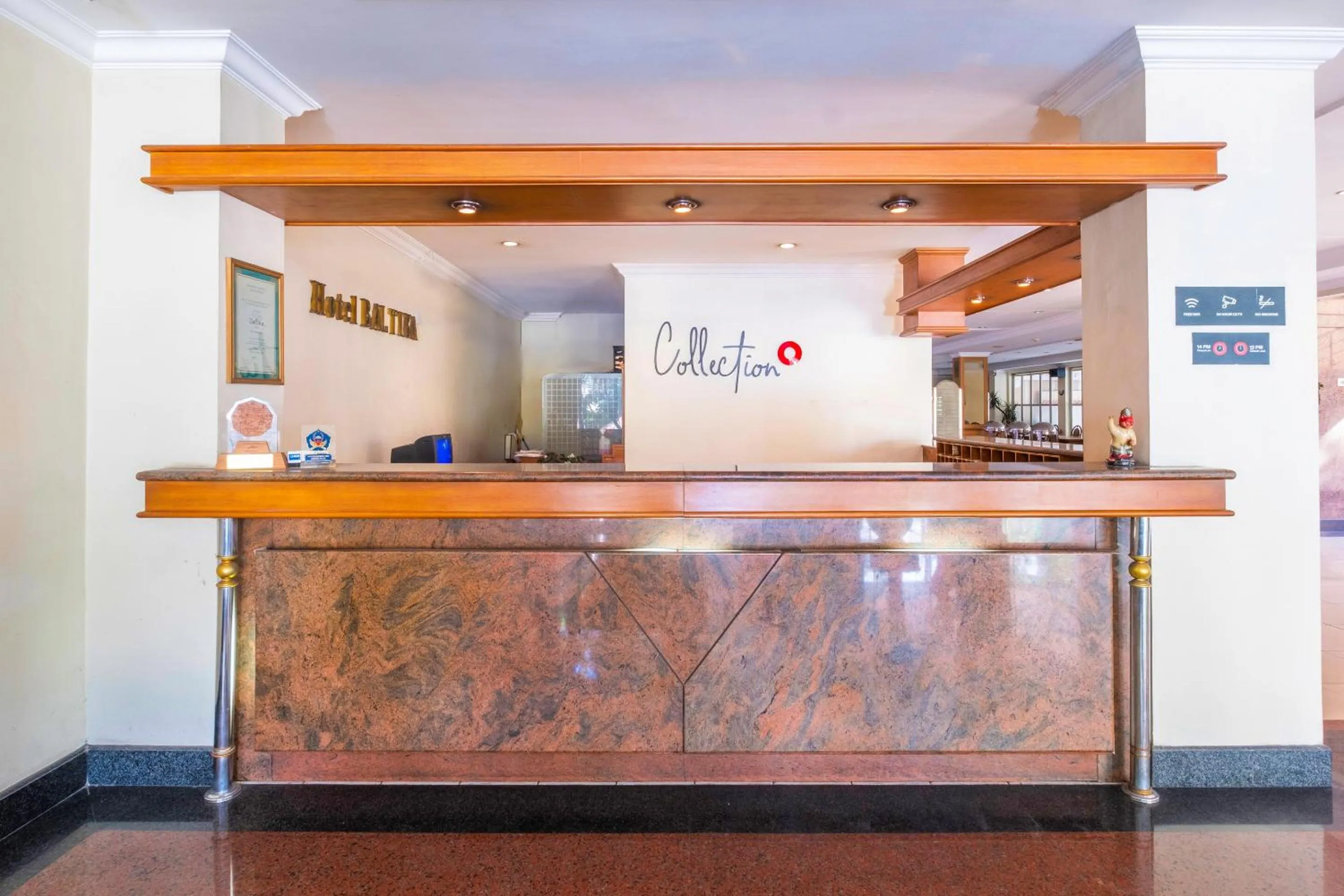 Lobby or reception in Collection O 25 Hotel Baltika