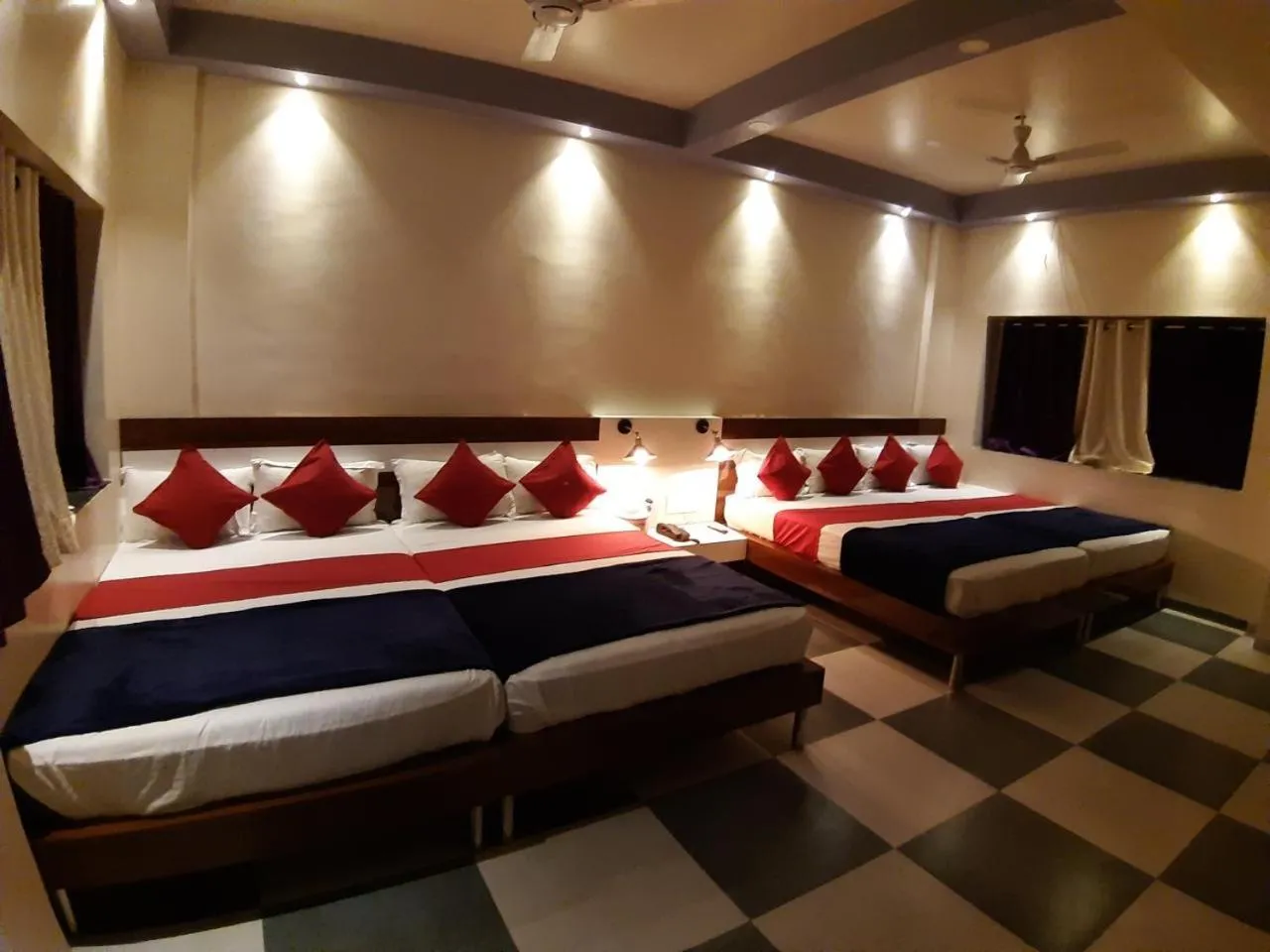 Bed in Hotel Great Annapurna