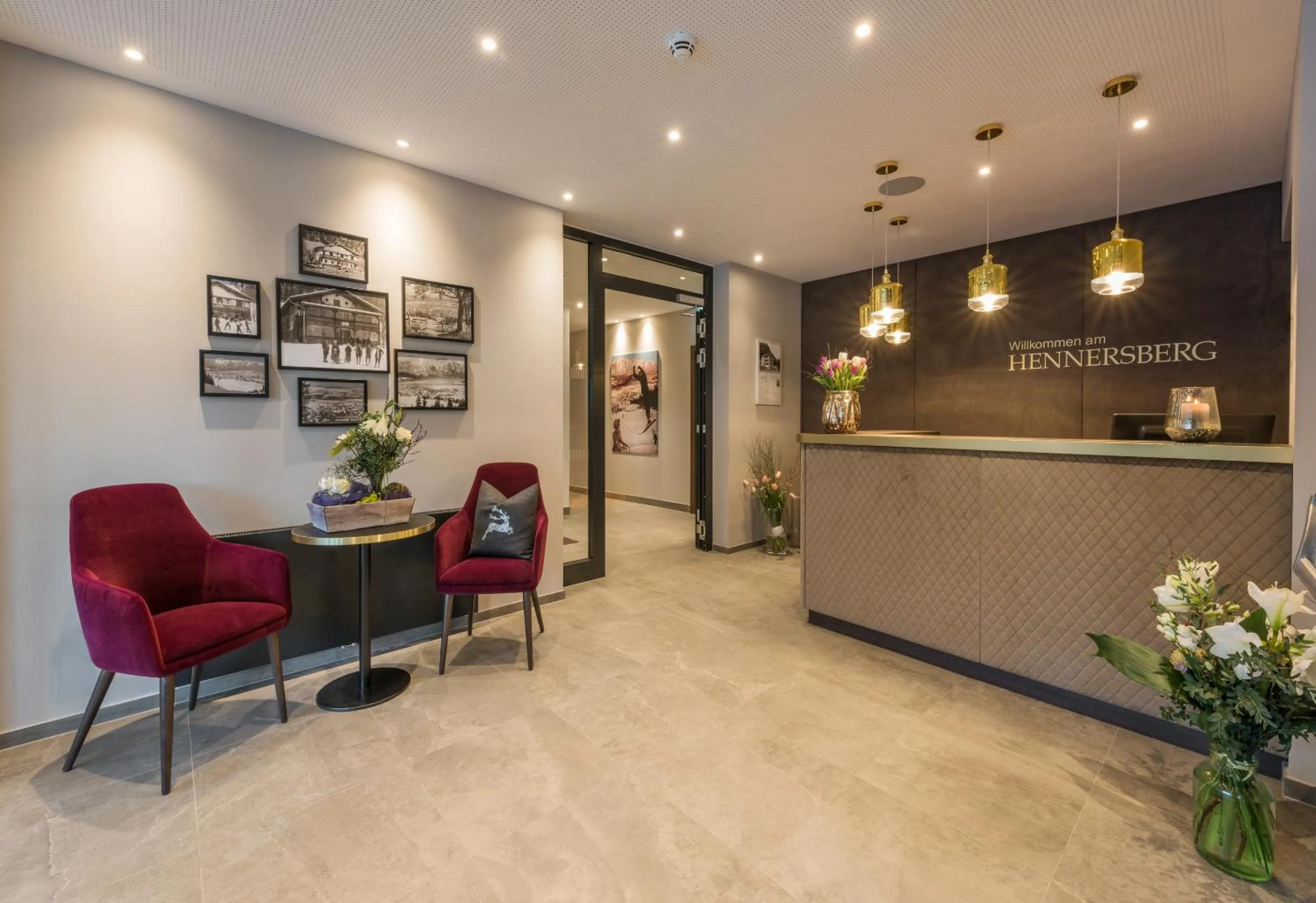 Lobby or reception in Hotel Hennersberg