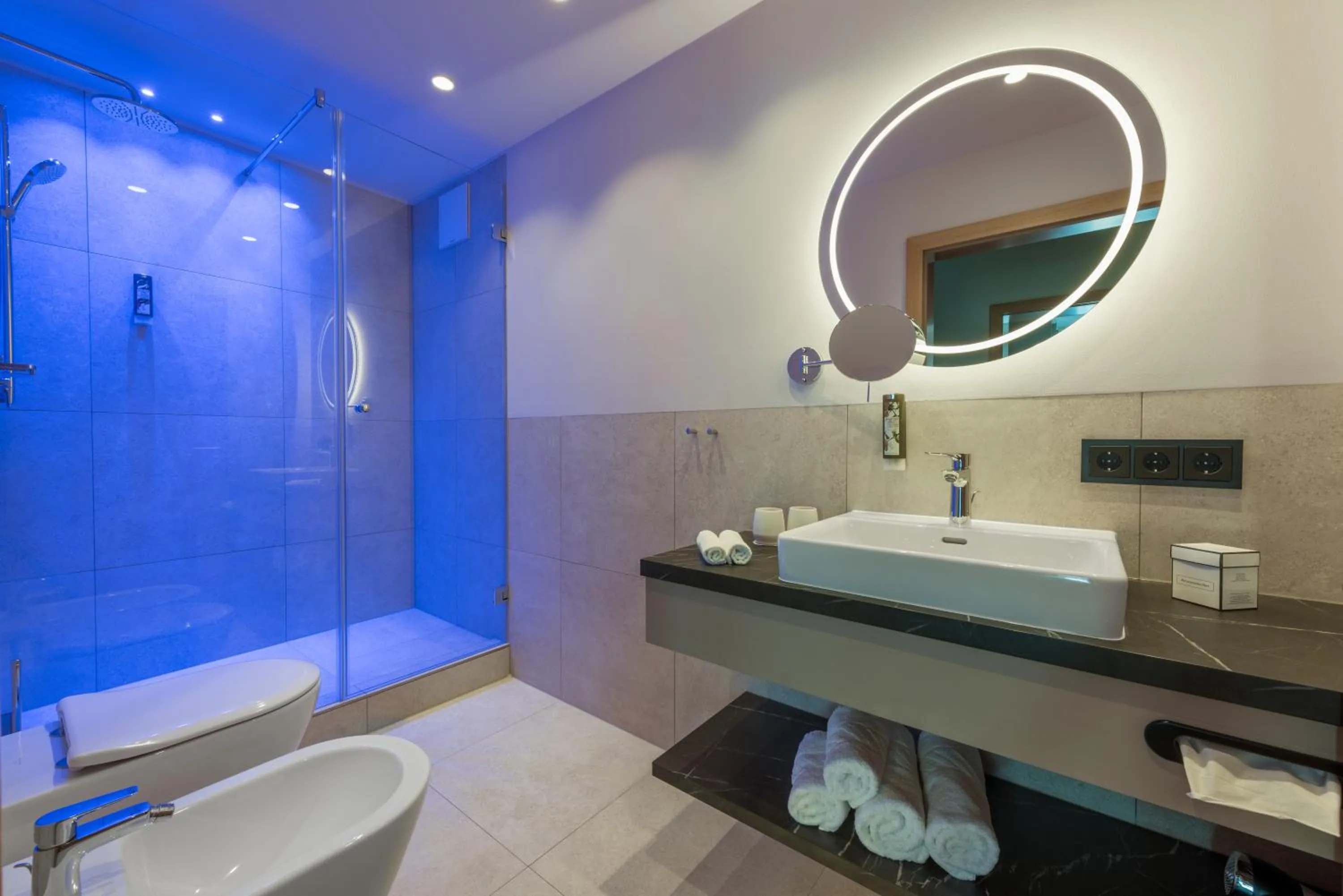 Bathroom in Hotel Hennersberg