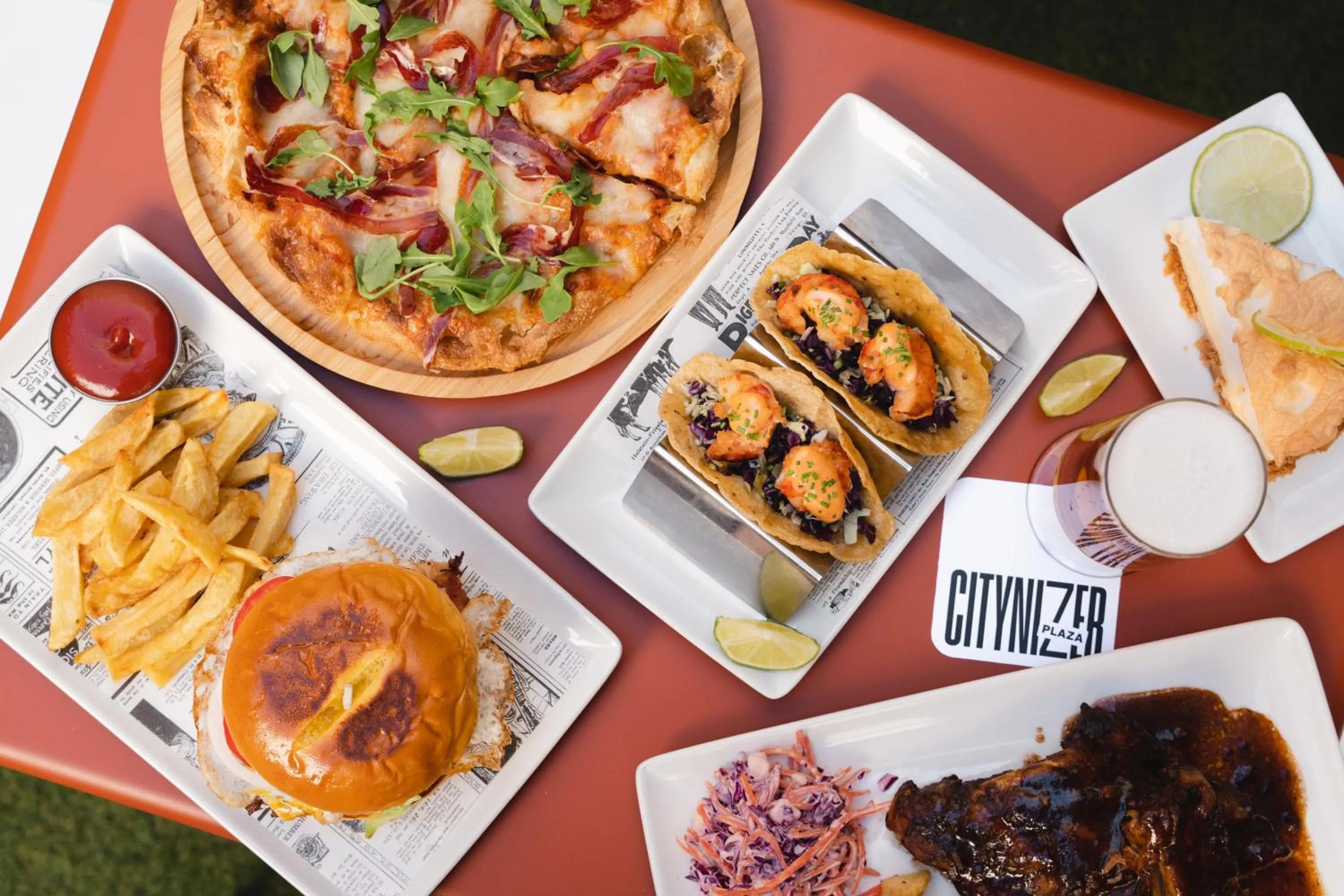 Food and drinks in The Central House Madrid Lavapiés