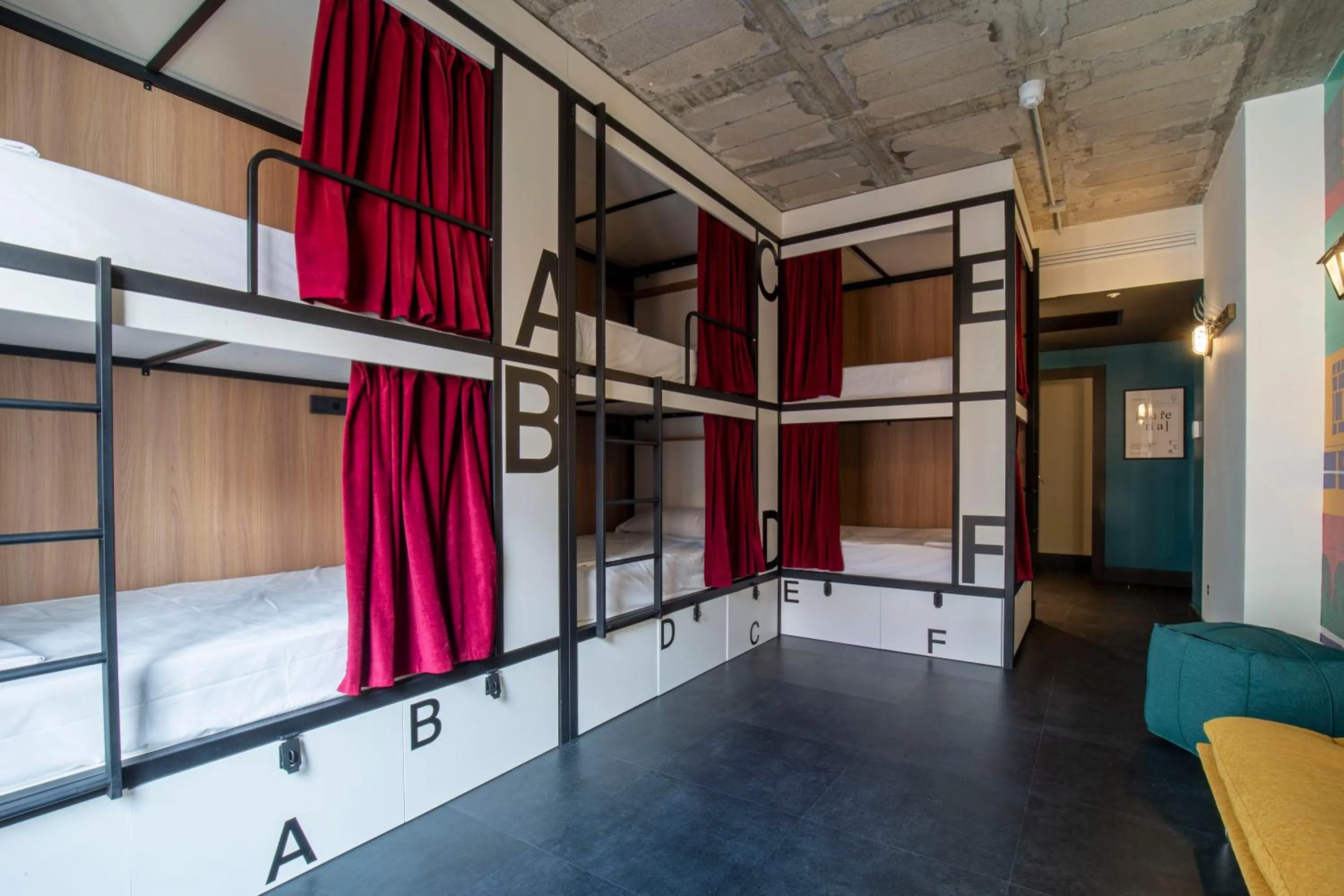 bunk bed, Bed in The Central House Madrid Lavapiés