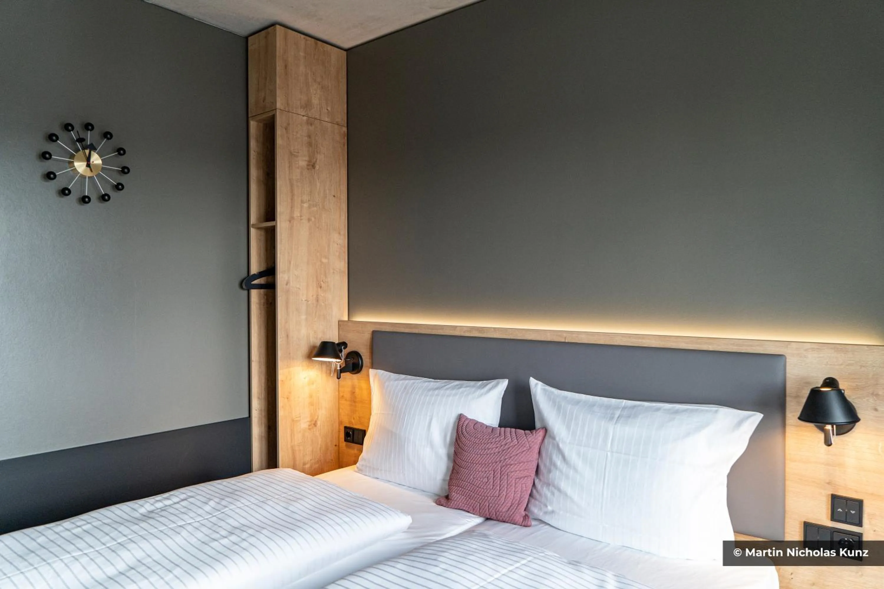 Photo of the whole room, Bed in aletto Hotel Potsdamer Platz