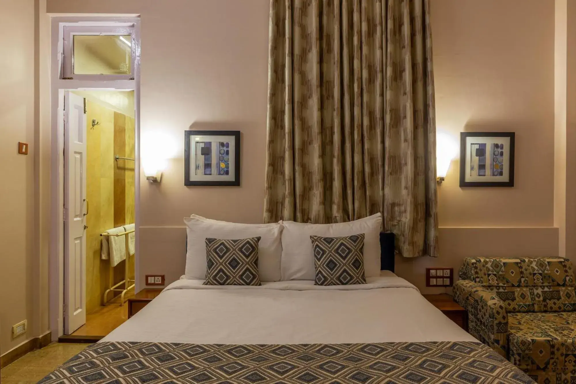 Bed in IL Palazzo Villas Bed in IL Palazzo Villas