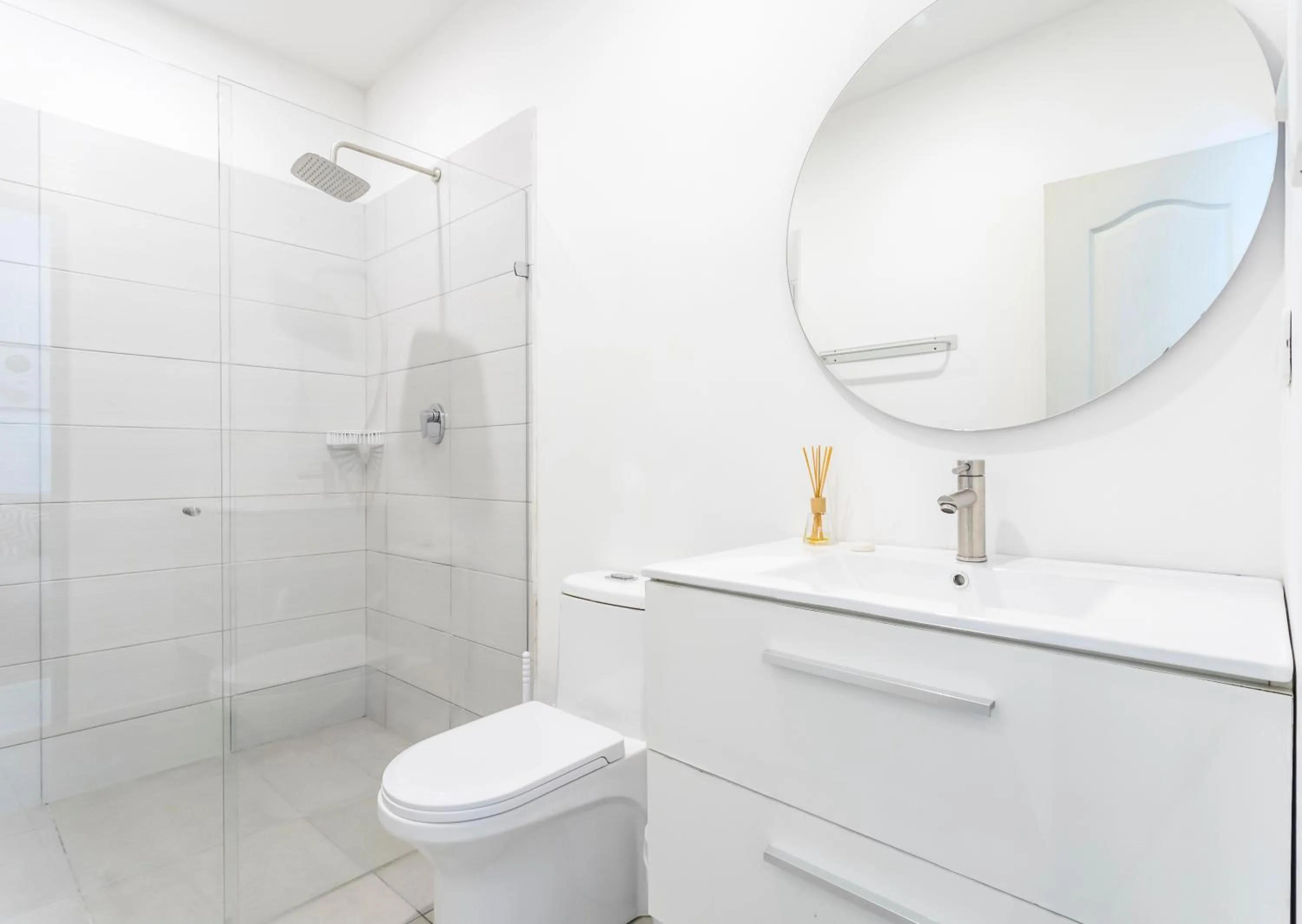 Toilet in Soy Local Primavera