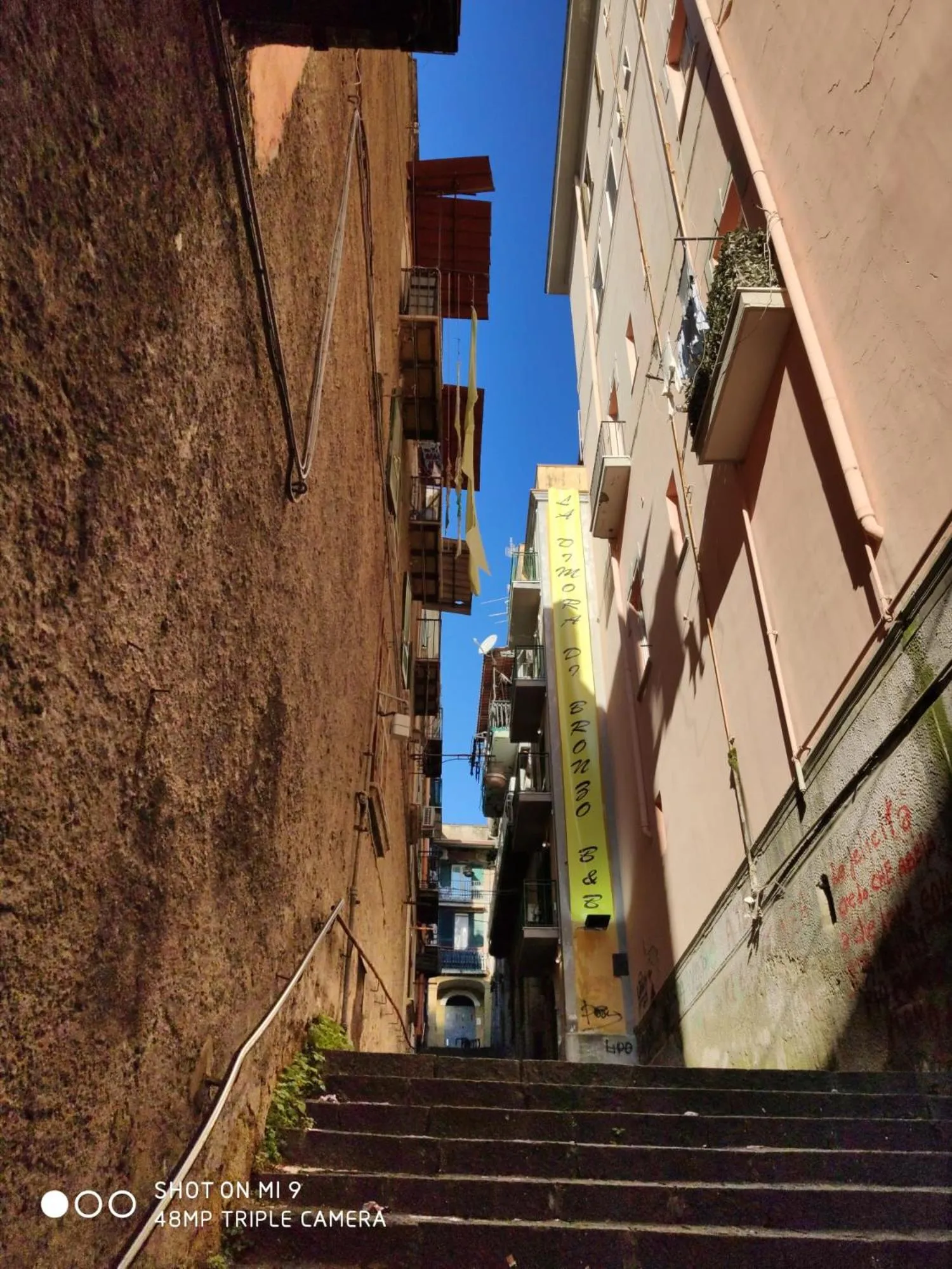 Property building in La dimora di bronzo