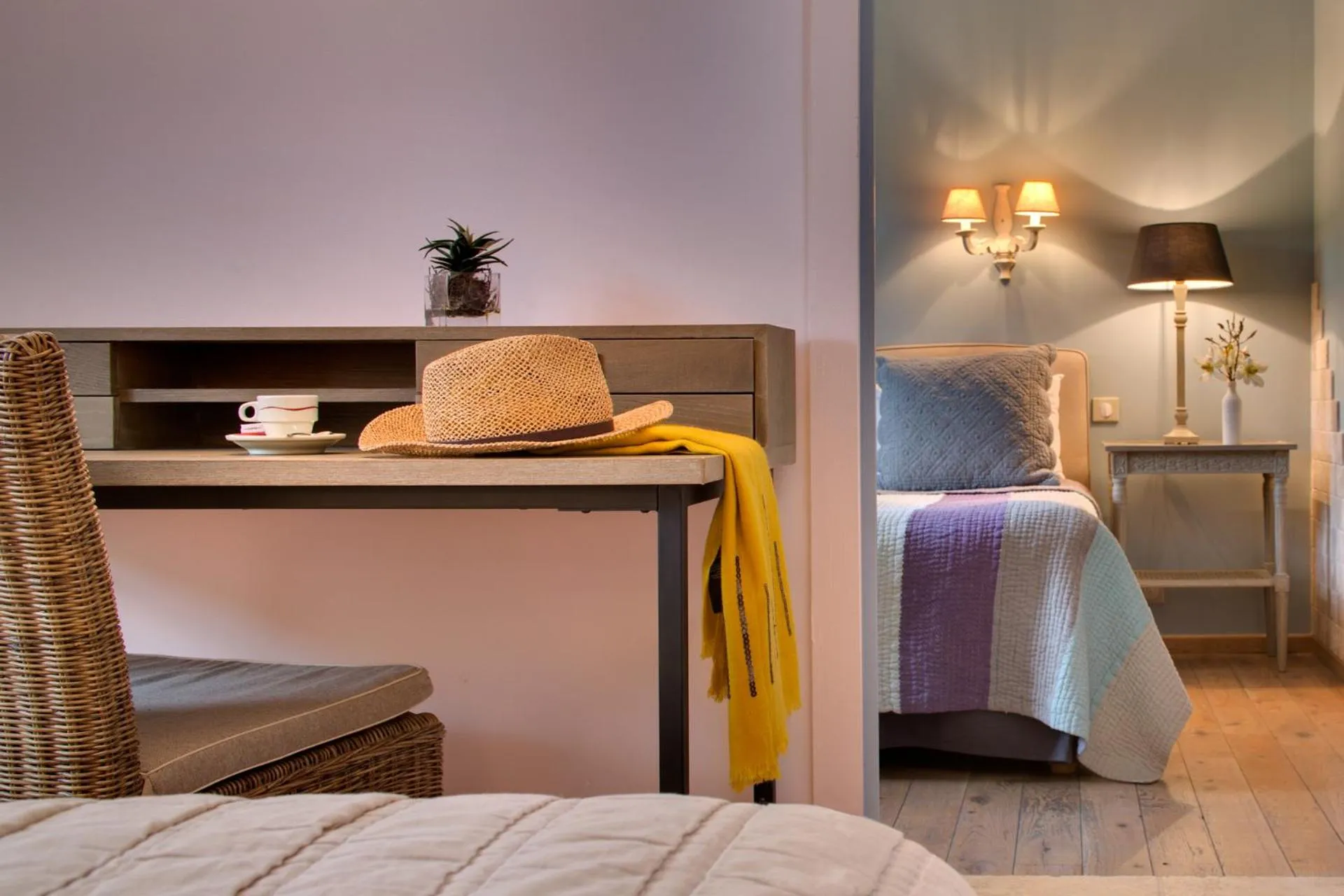 Bed in Hôtel Le Pré Saint Michel