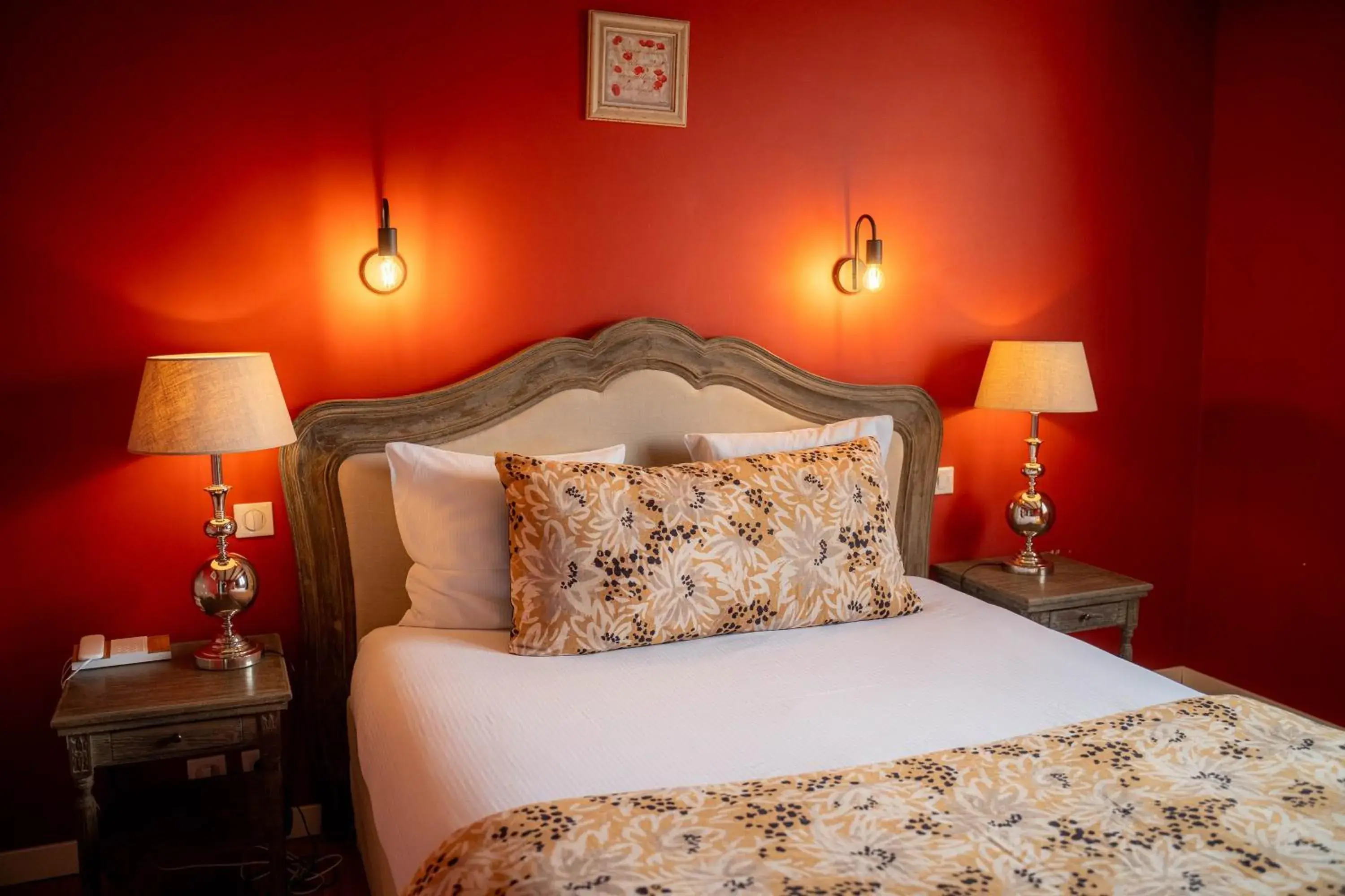 Classic Double Room in Hôtel Le Pré Saint Michel Classic Double Room in Hôtel Le Pré Saint Michel