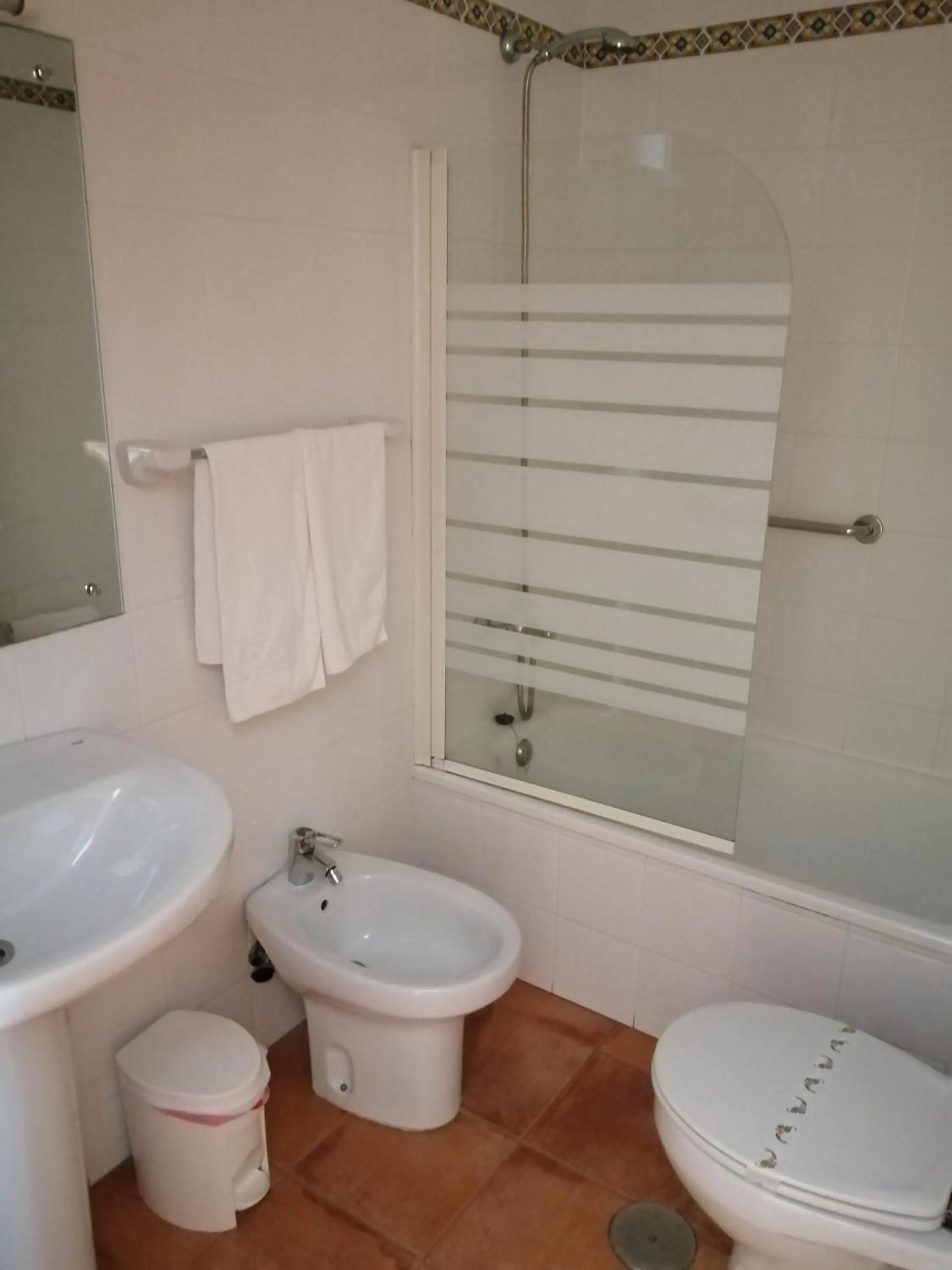 Bathroom in Hotel Marycielo