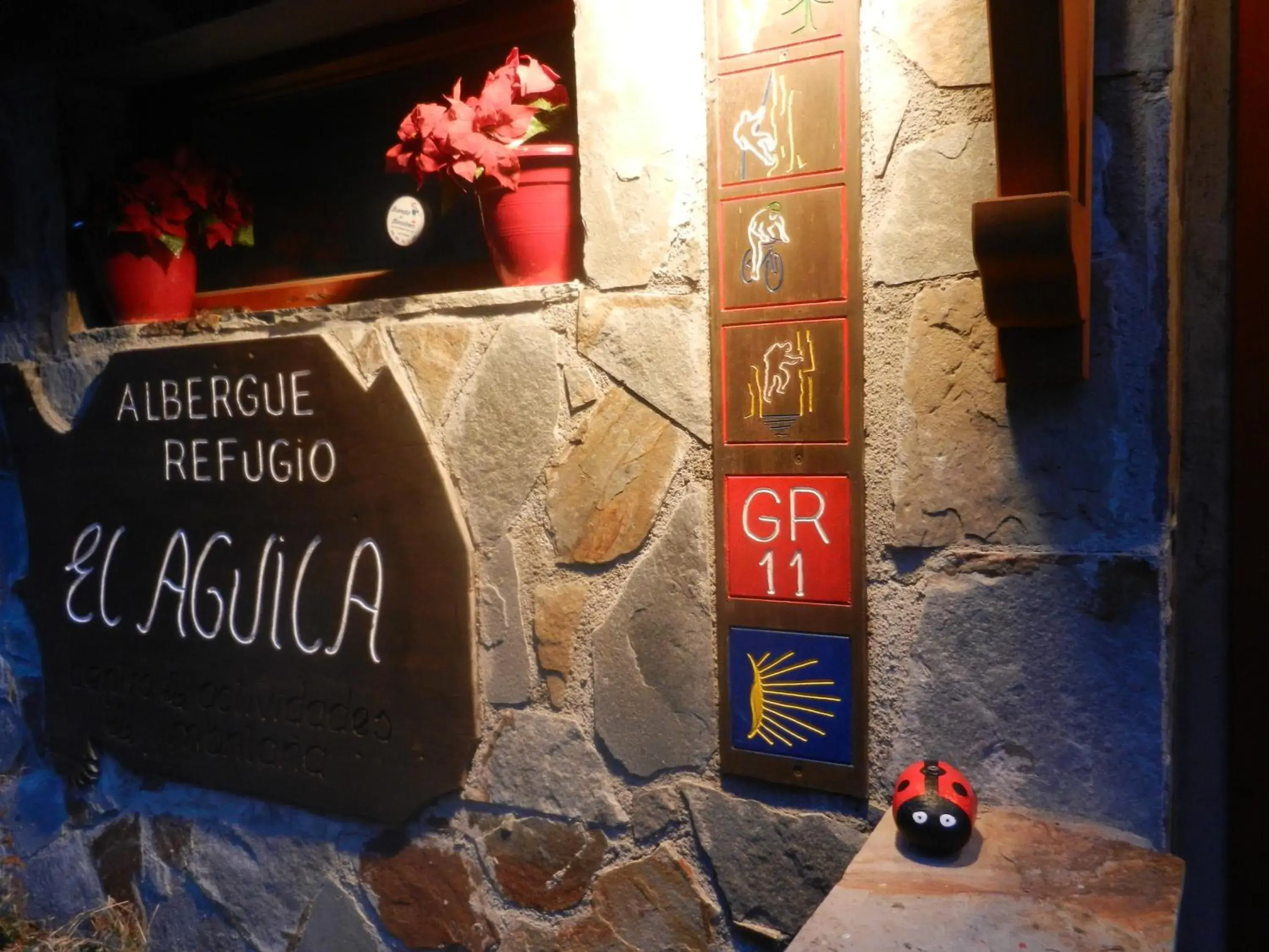 Albergue "El Aguila" Albergue "El Aguila"
