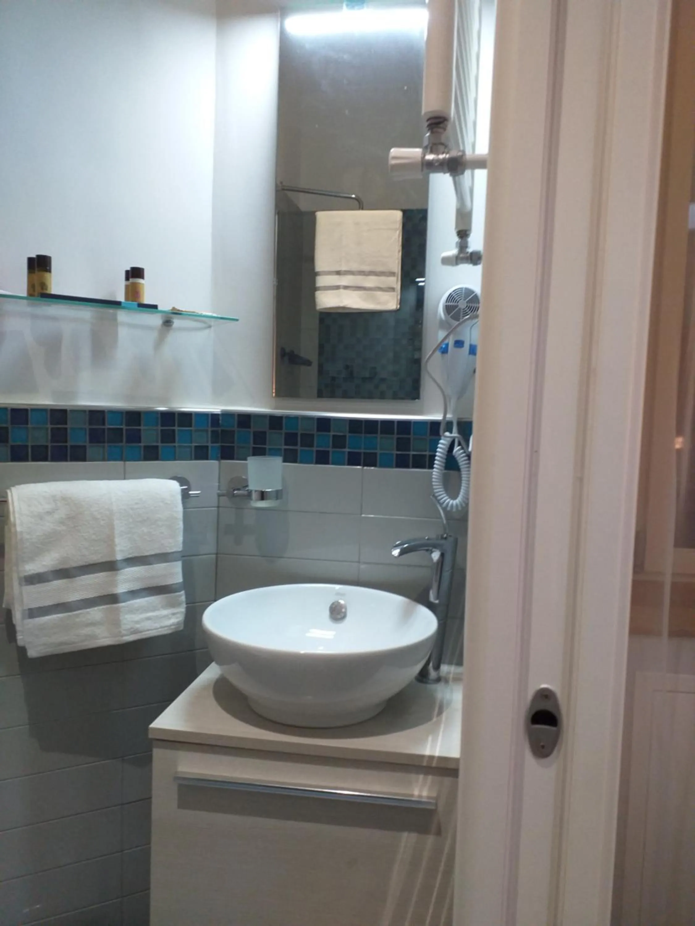 Bathroom in B&B Acquamarina