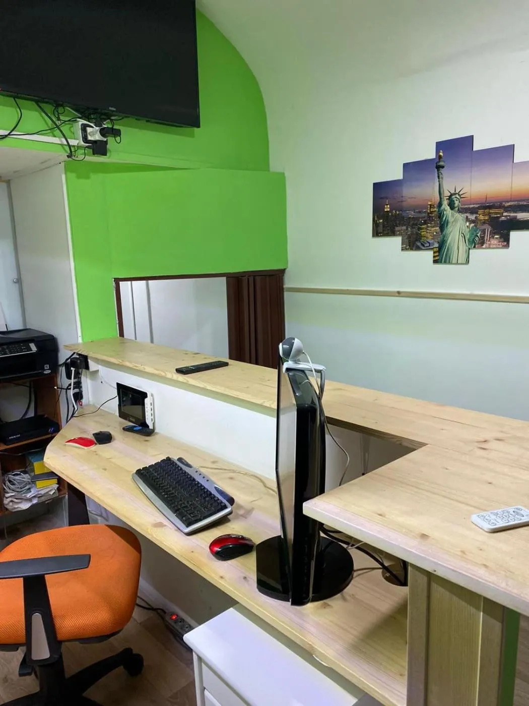 Communal lounge/ TV room in La Torre B&B