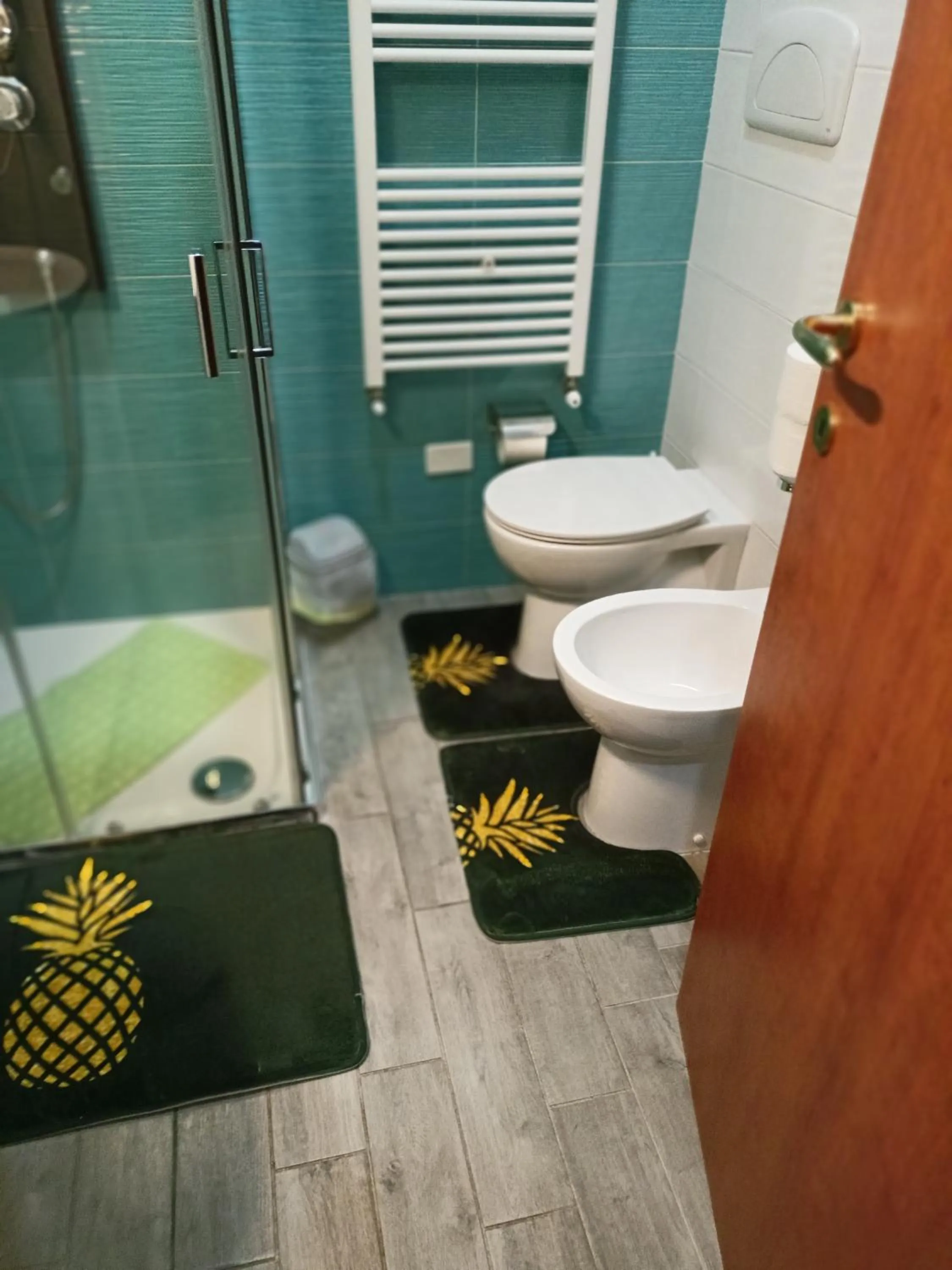 Shower in La Torre B&B