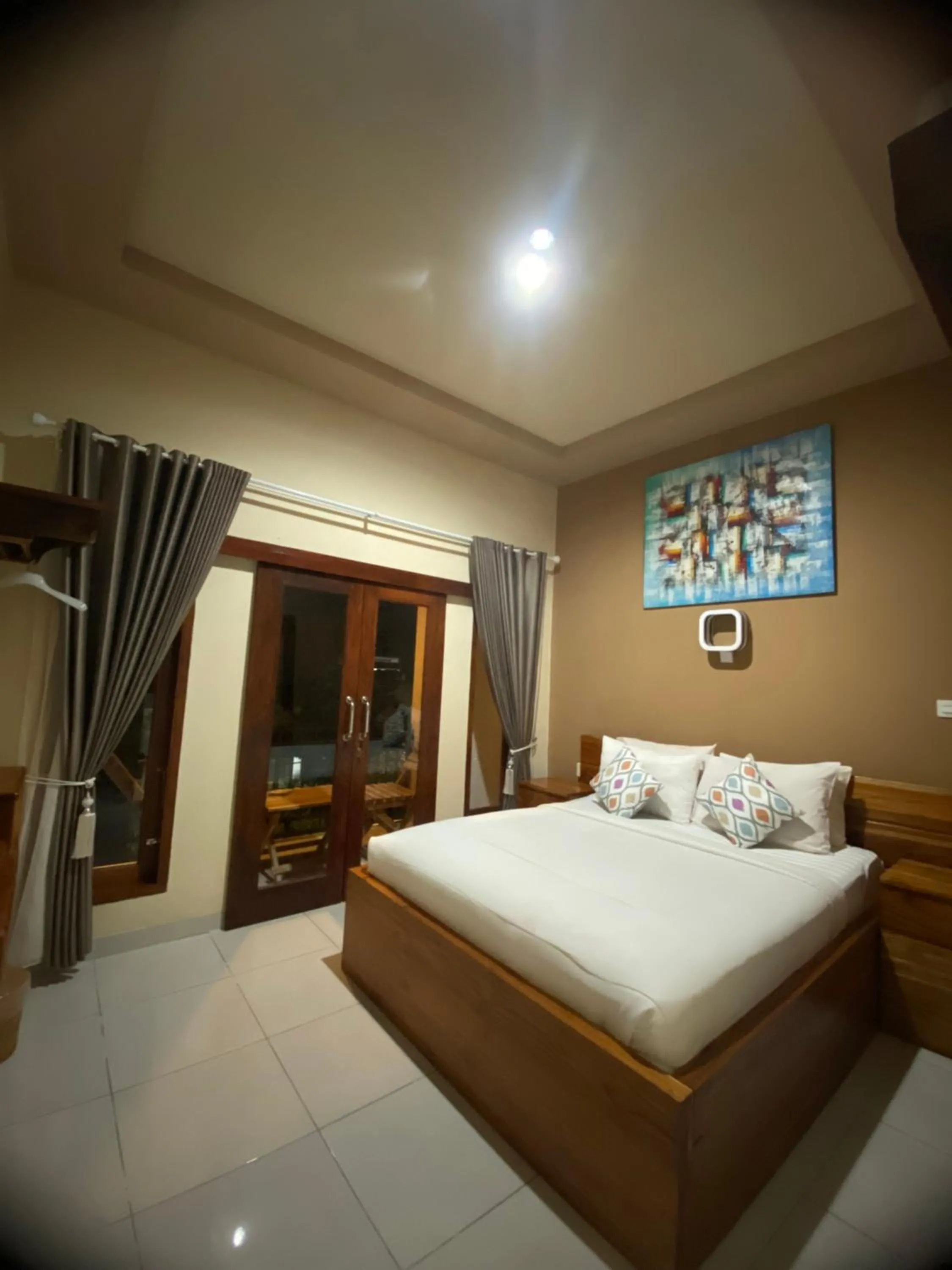 Semilir Senggigi Inn