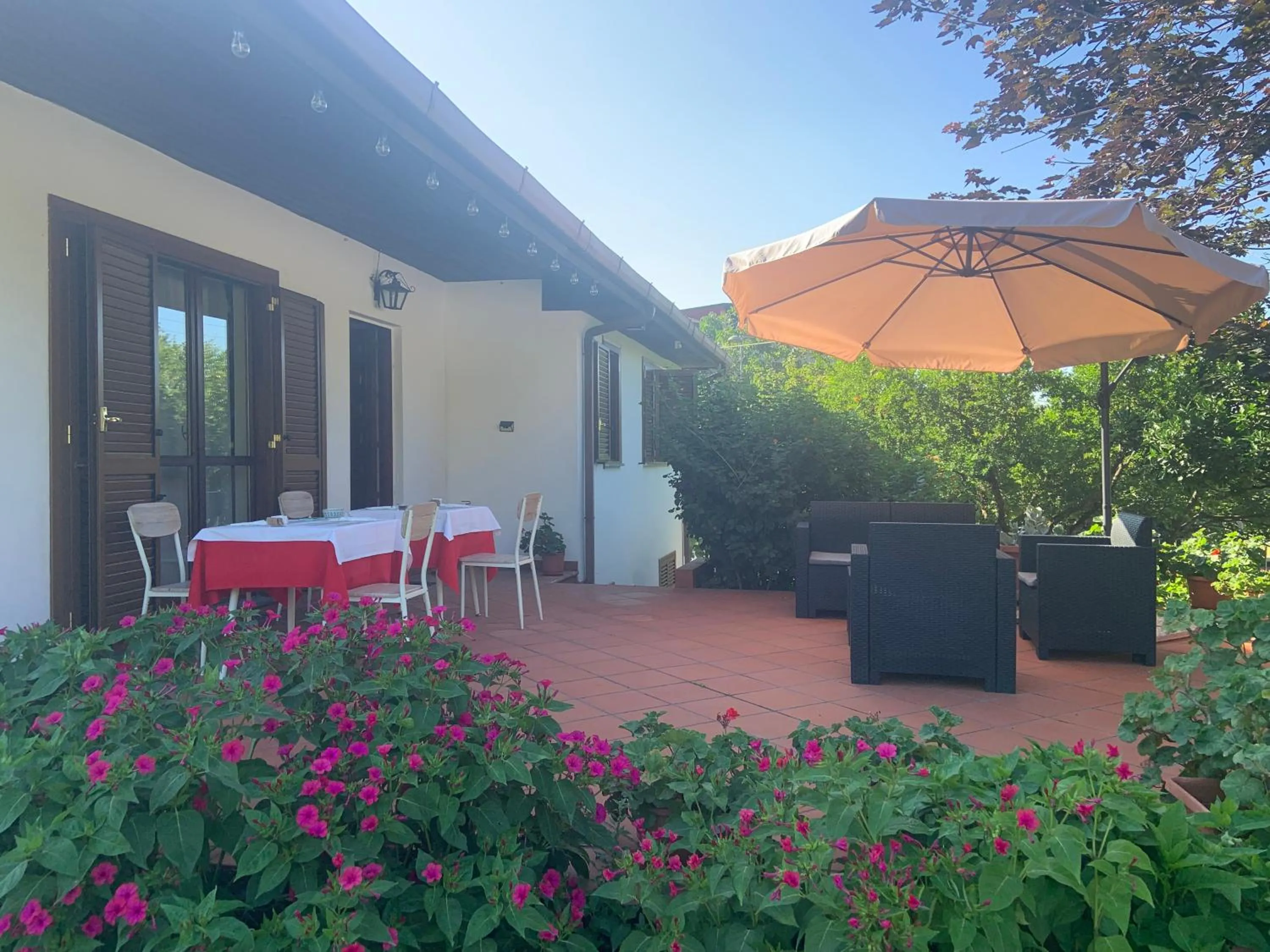 Breakfast in AceroRosso B&B